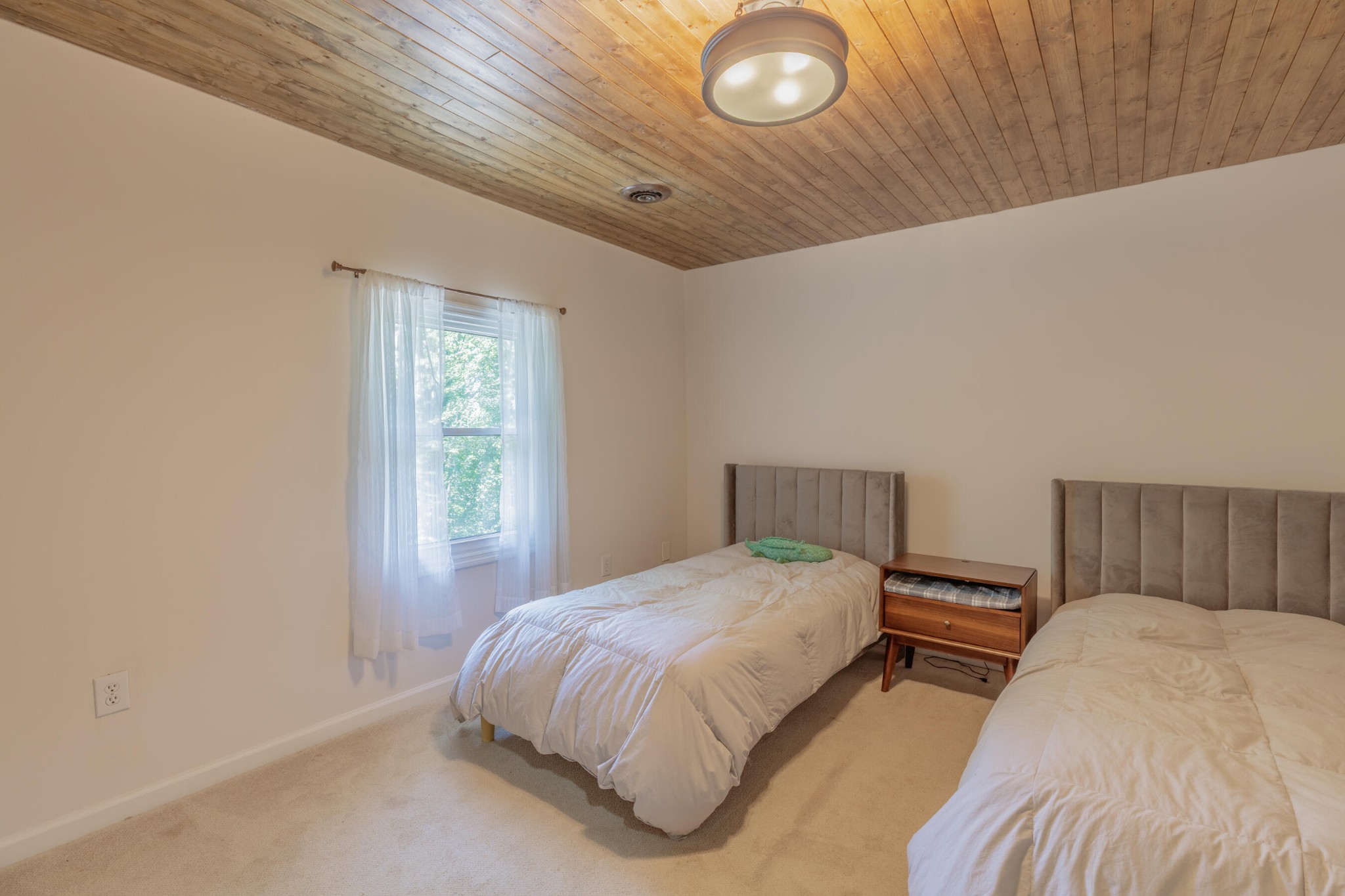 1558 Powder Springs Circle Property Photo 23