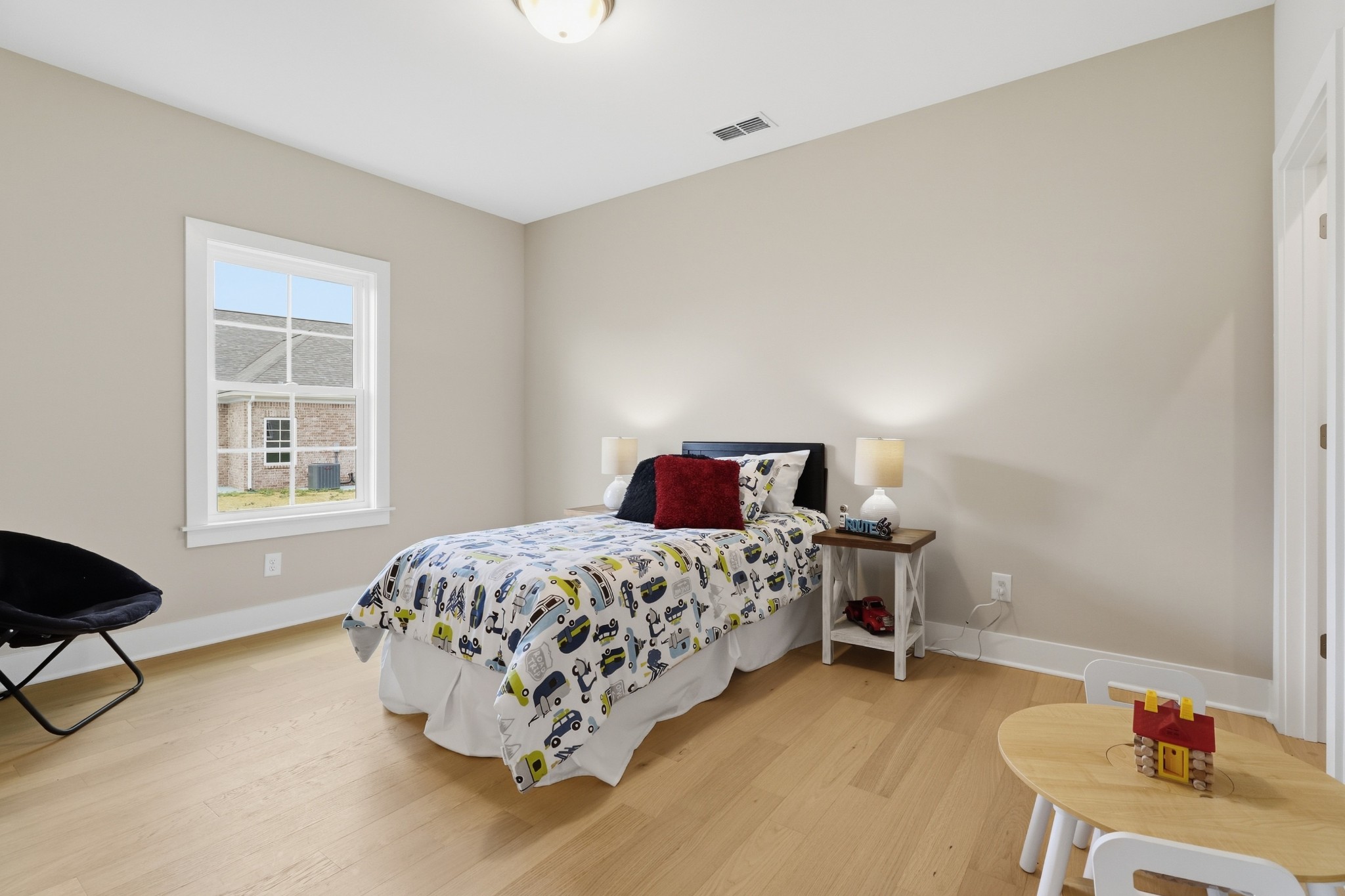 4207 Fargo Ct Property Photo 13