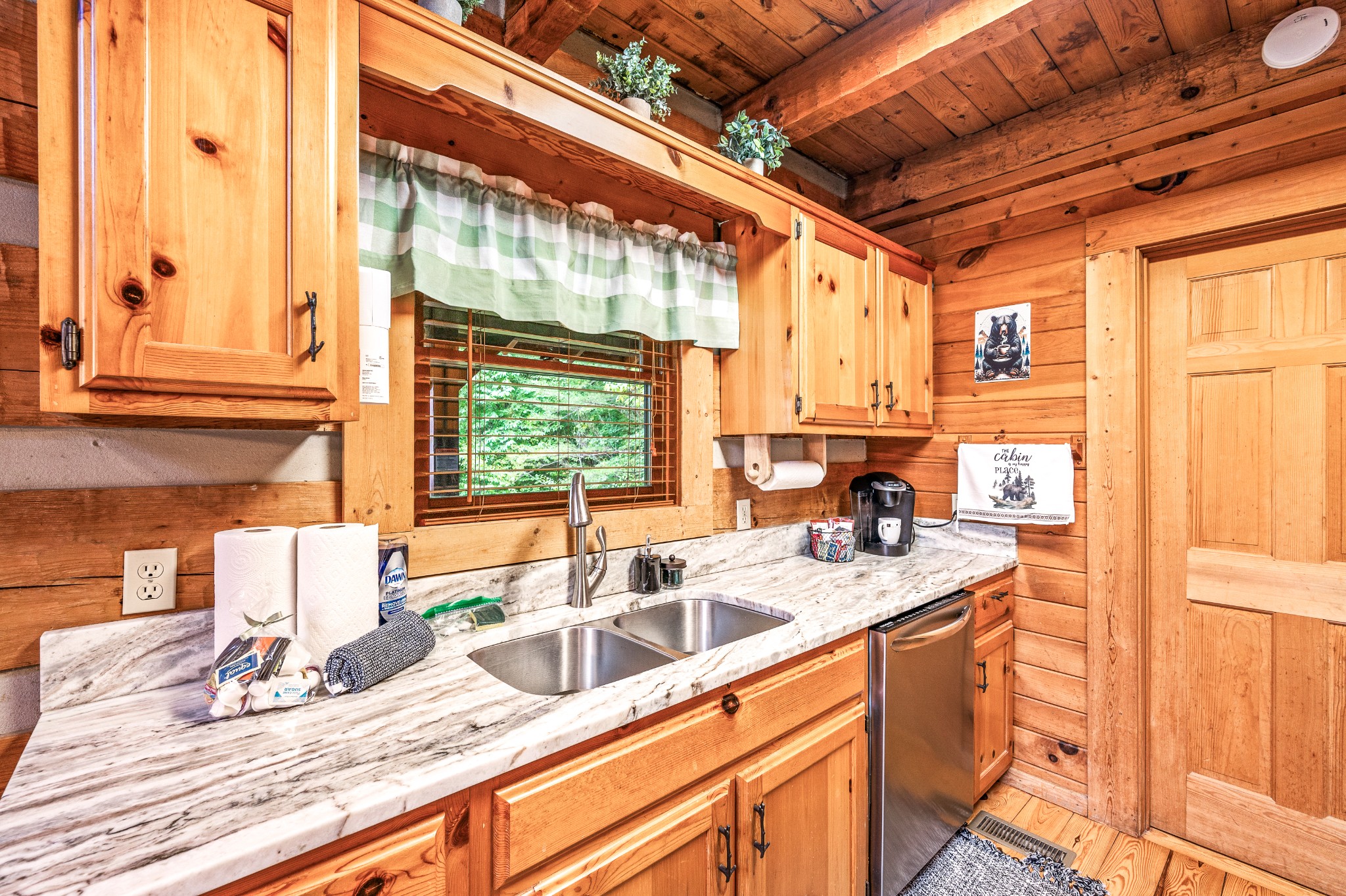 4093 Hickory Hollow Way Property Photo 3