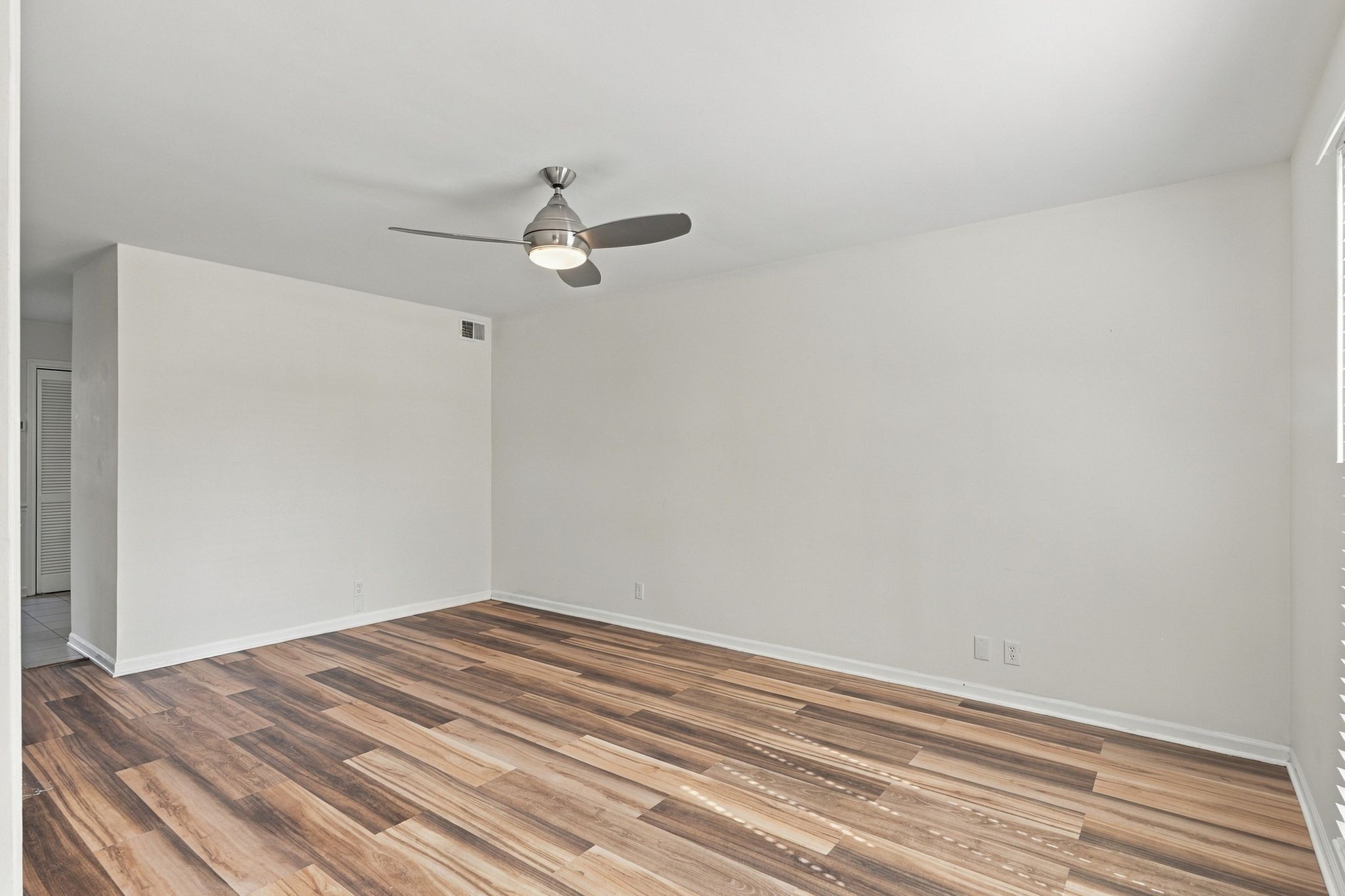 1011 Murfreesboro Rd Property Photo 5