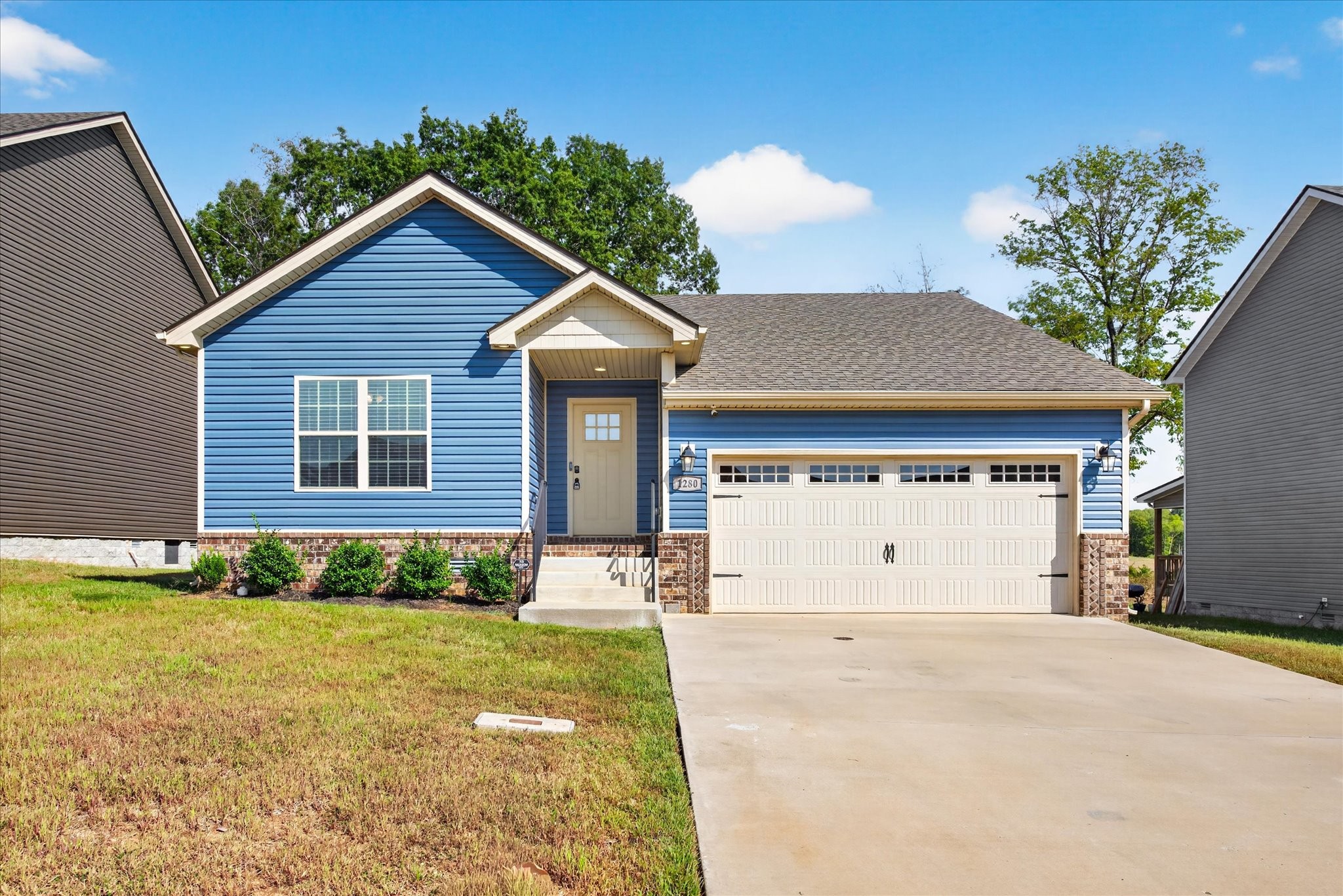 1280 Cardinal Creek Dr Property Photo 1