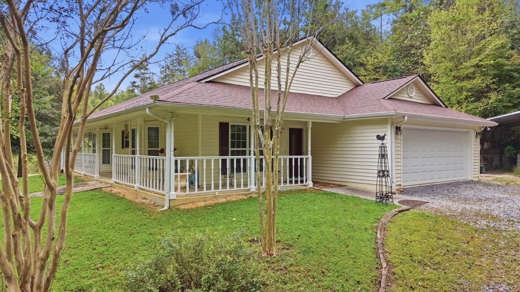 788 Sand Mountain Road Property Photo 1