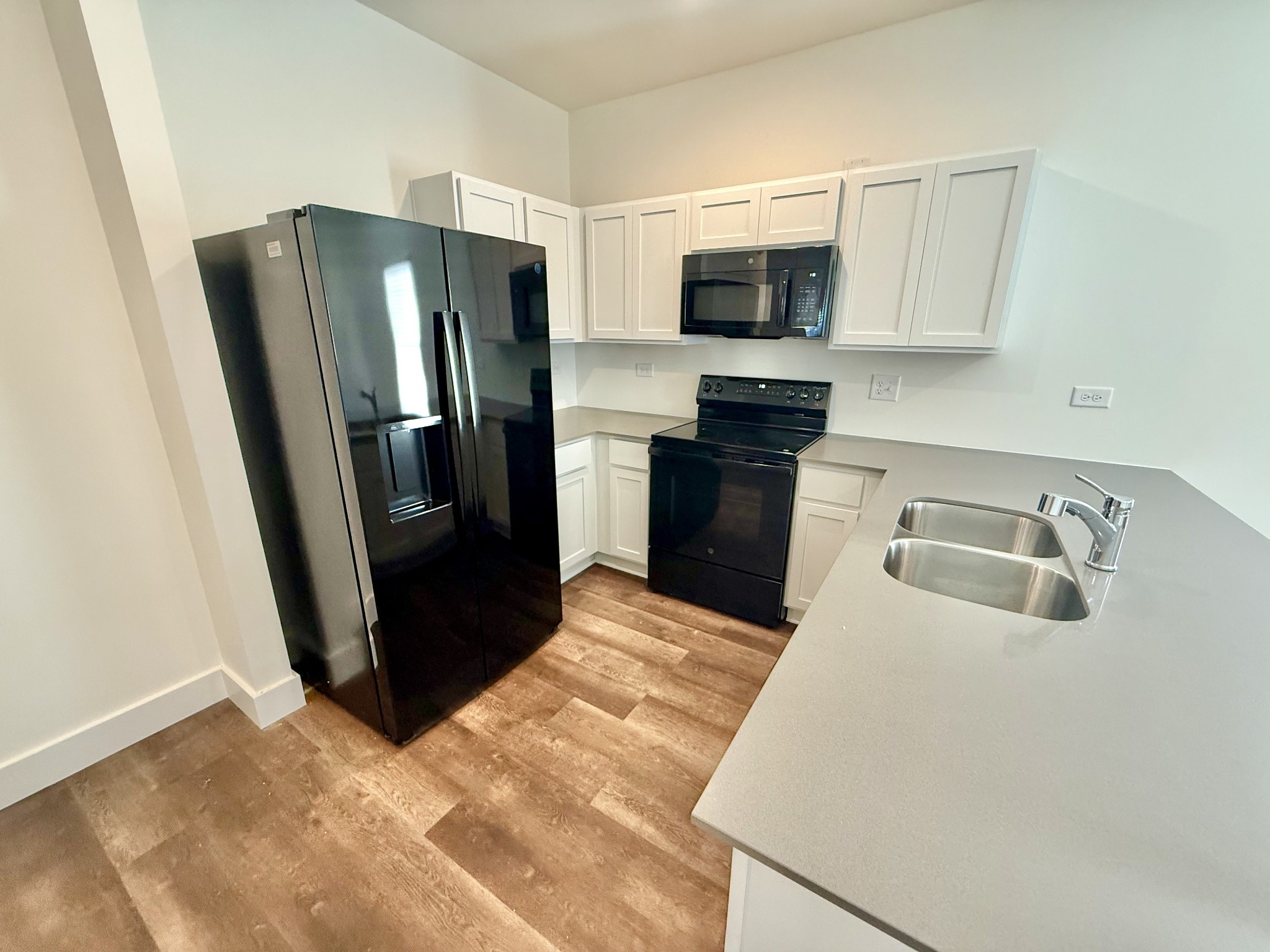 171 Stonehenge Circle Property Photo 5