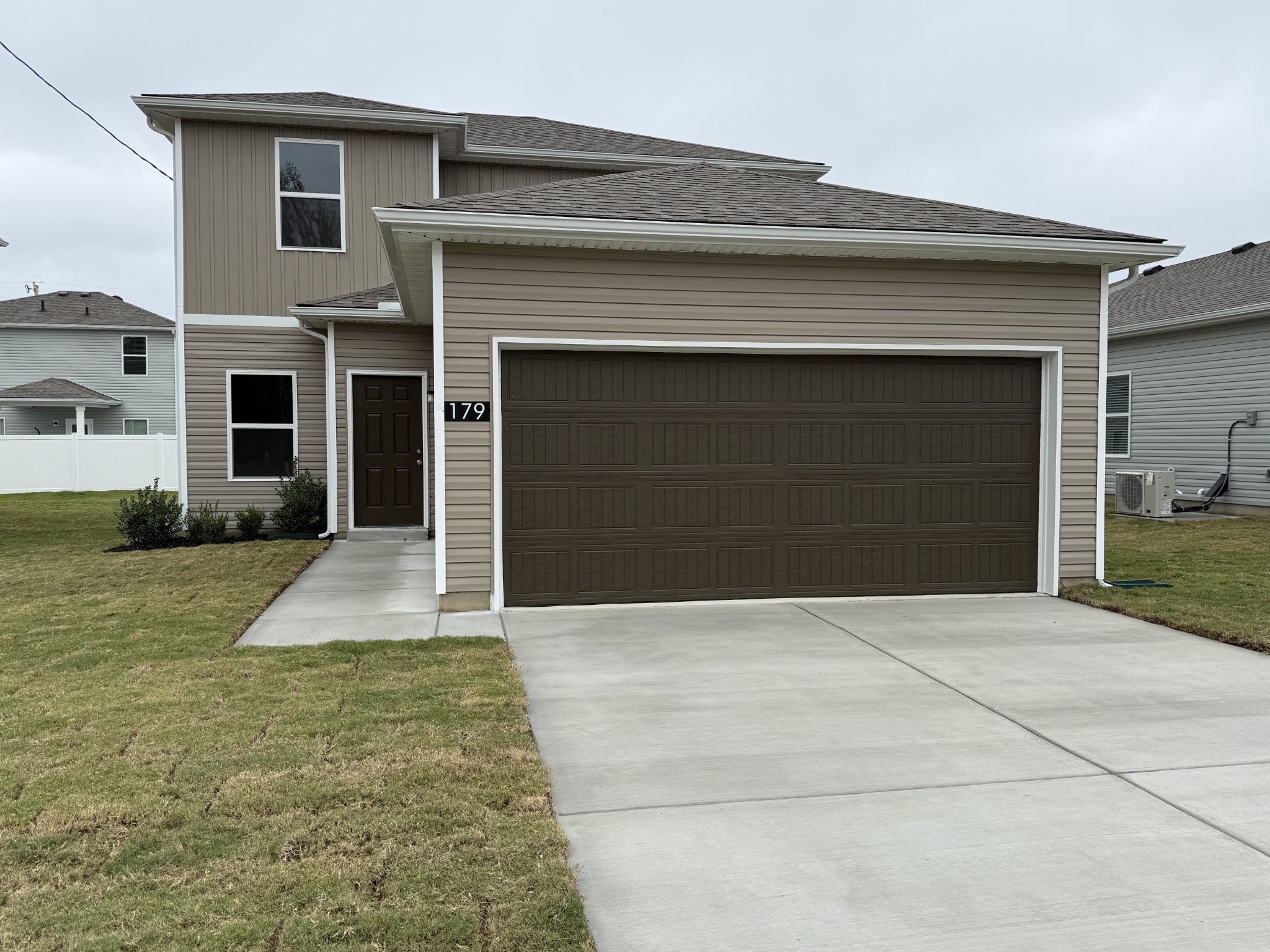 179 Stonehenge Lane Property Photo 1
