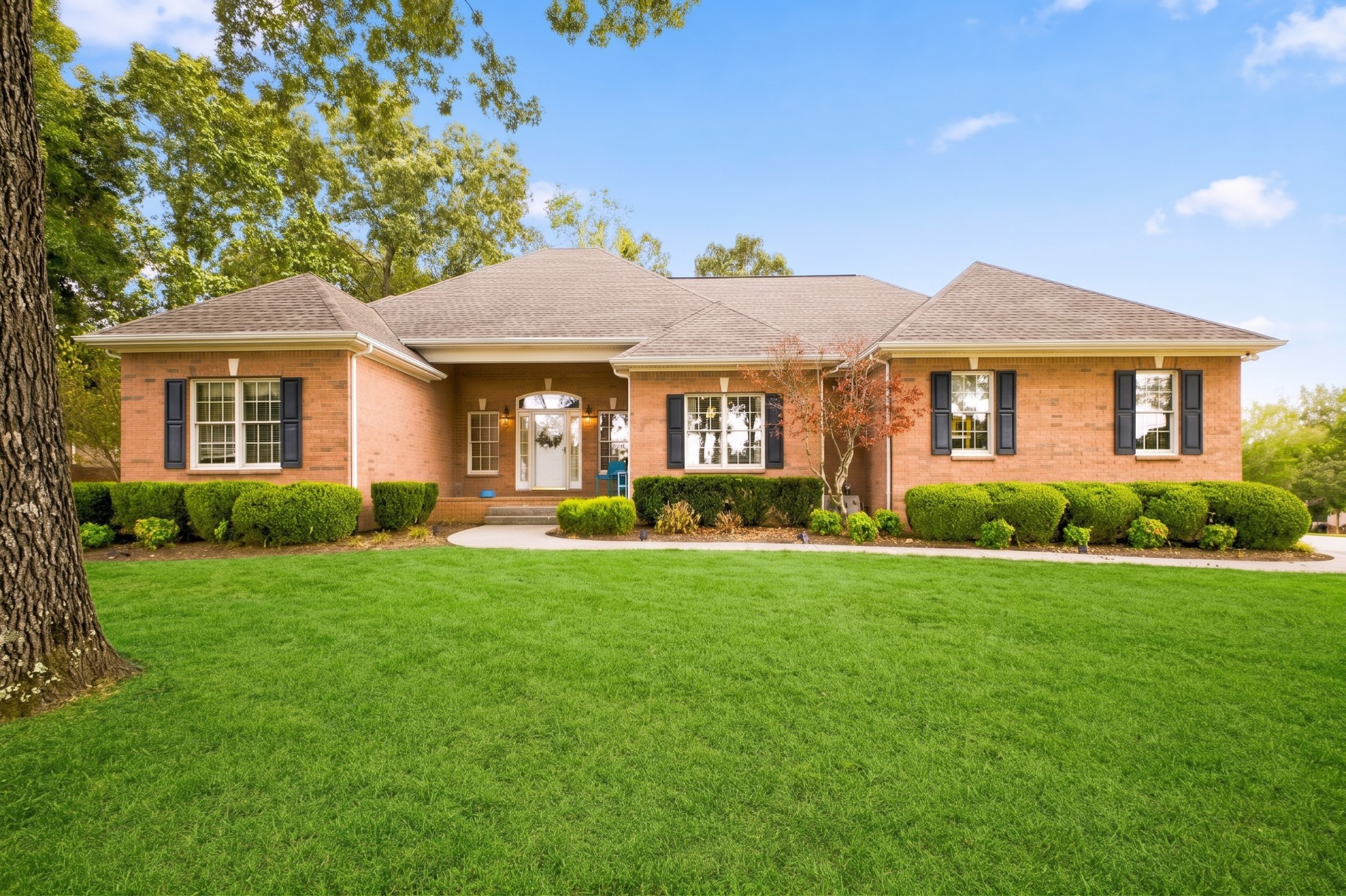 7501 Knight Ln