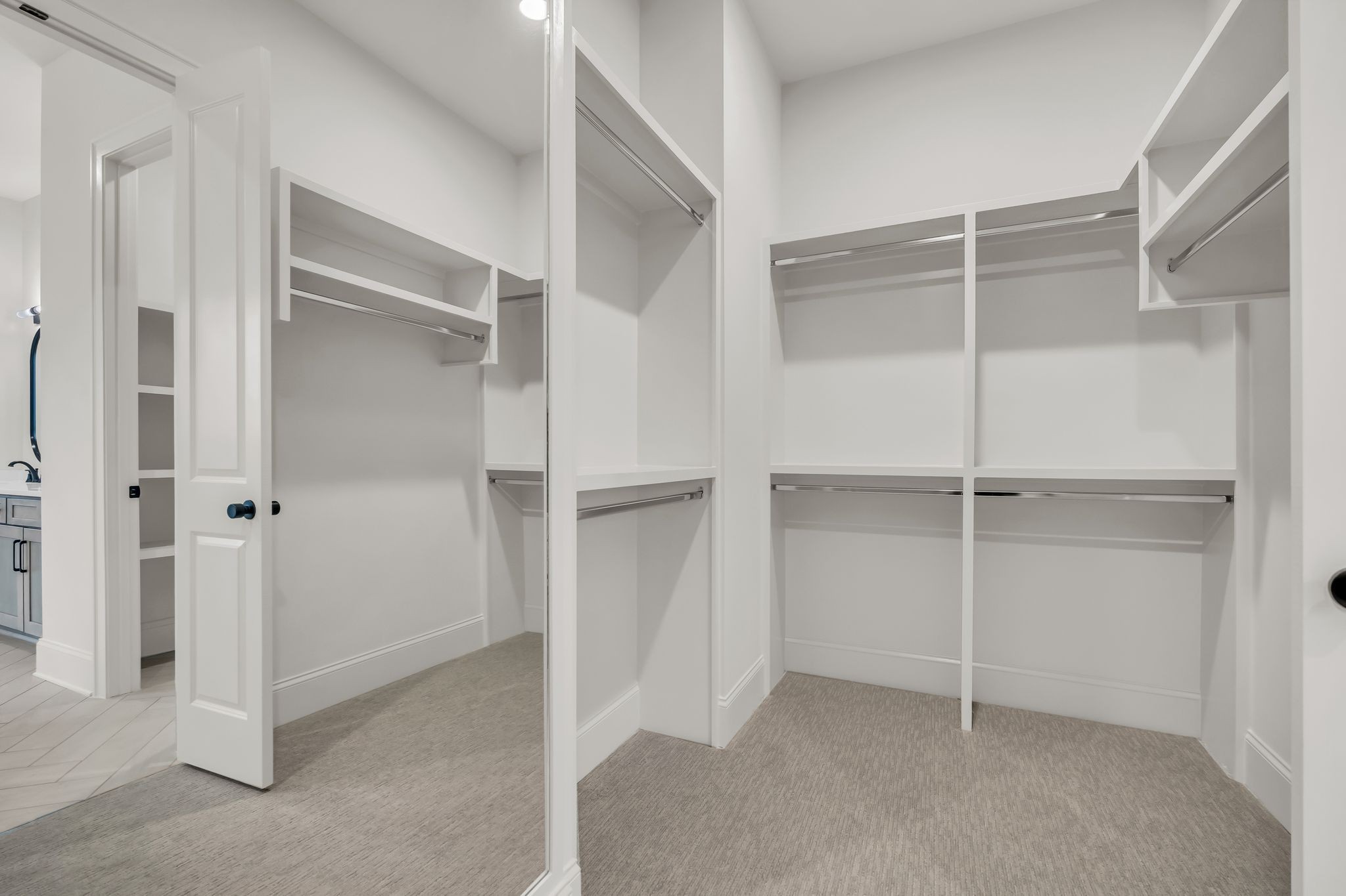 5714 Lennis Ln Property Photo 23