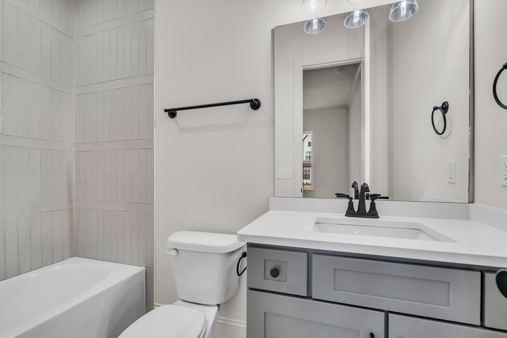 5714 Lennis Ln Property Photo 24