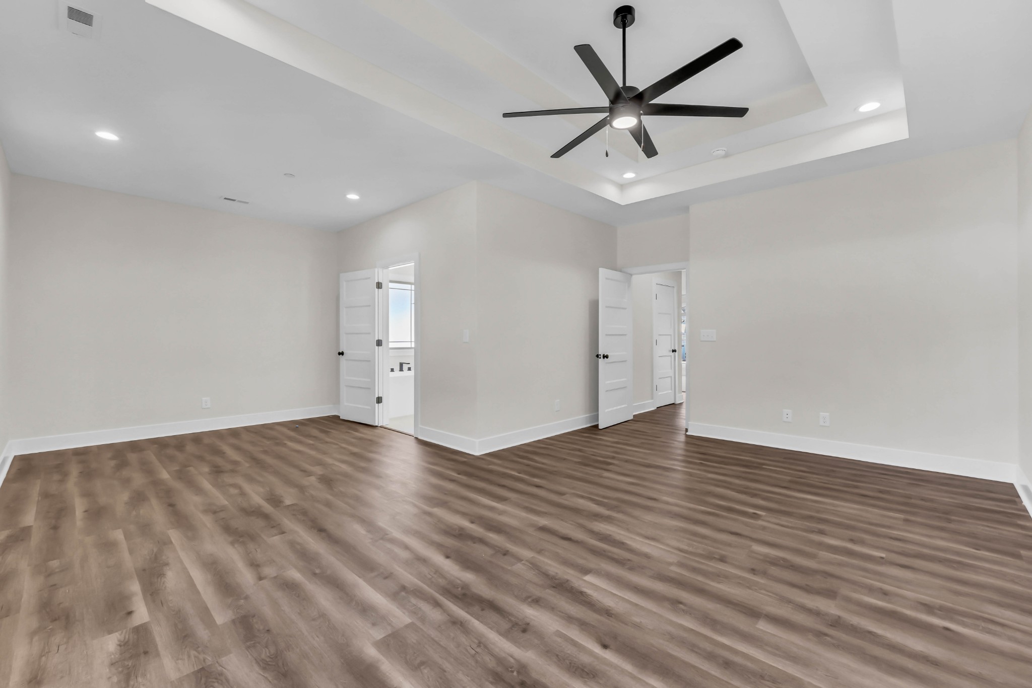 390 Young Ln Property Photo 28
