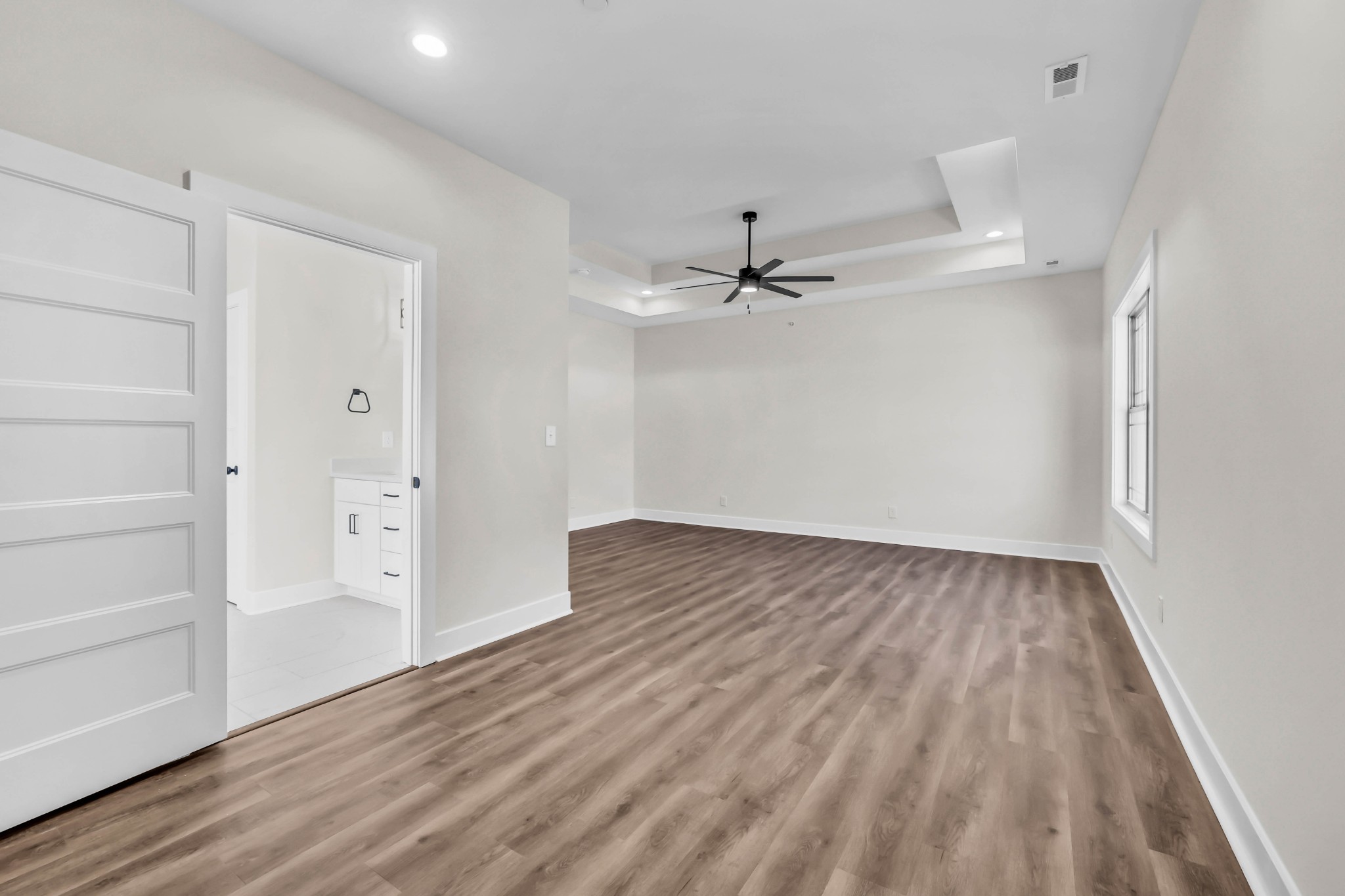 390 Young Ln Property Photo 29