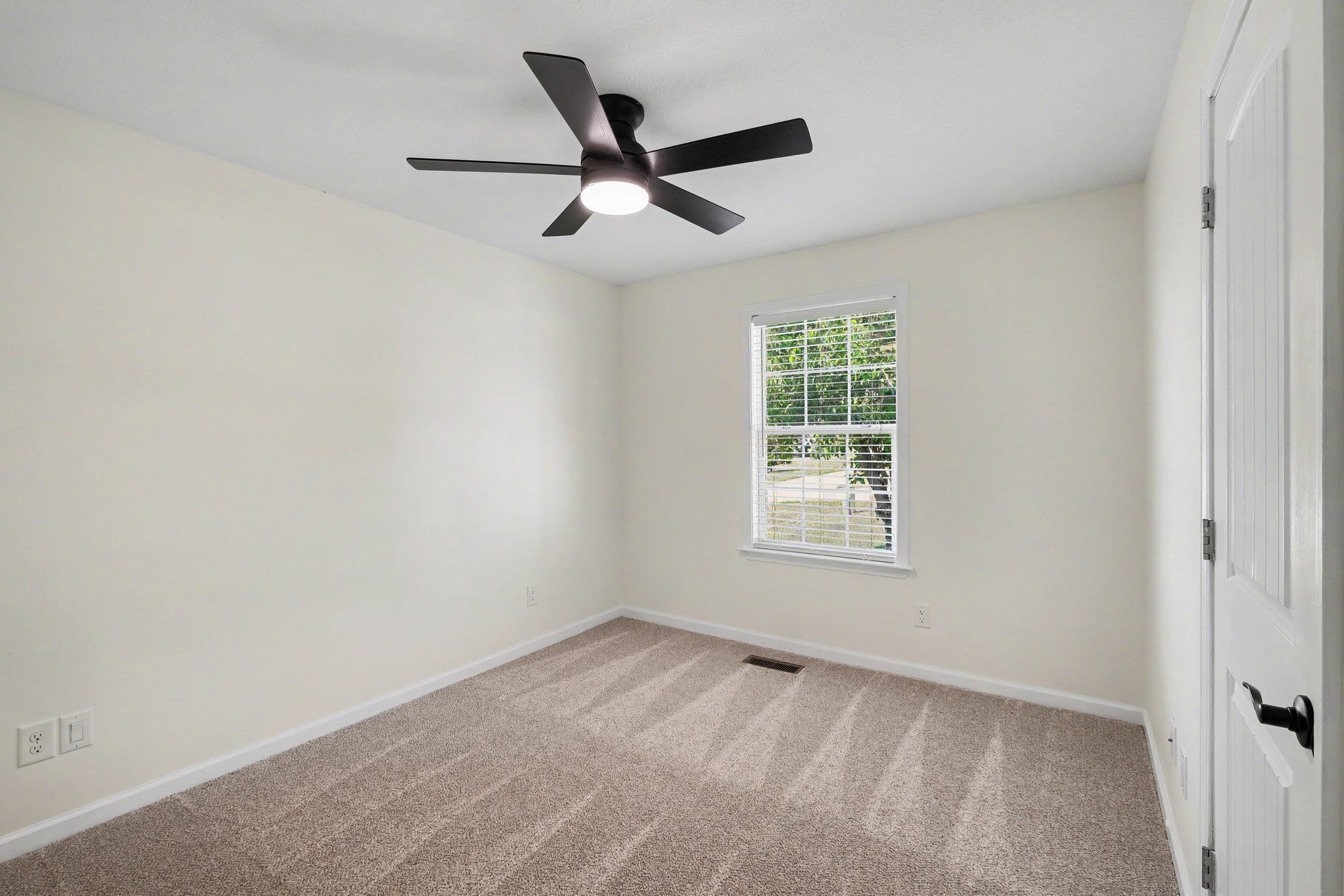 1847 Emily Ln Property Photo 20