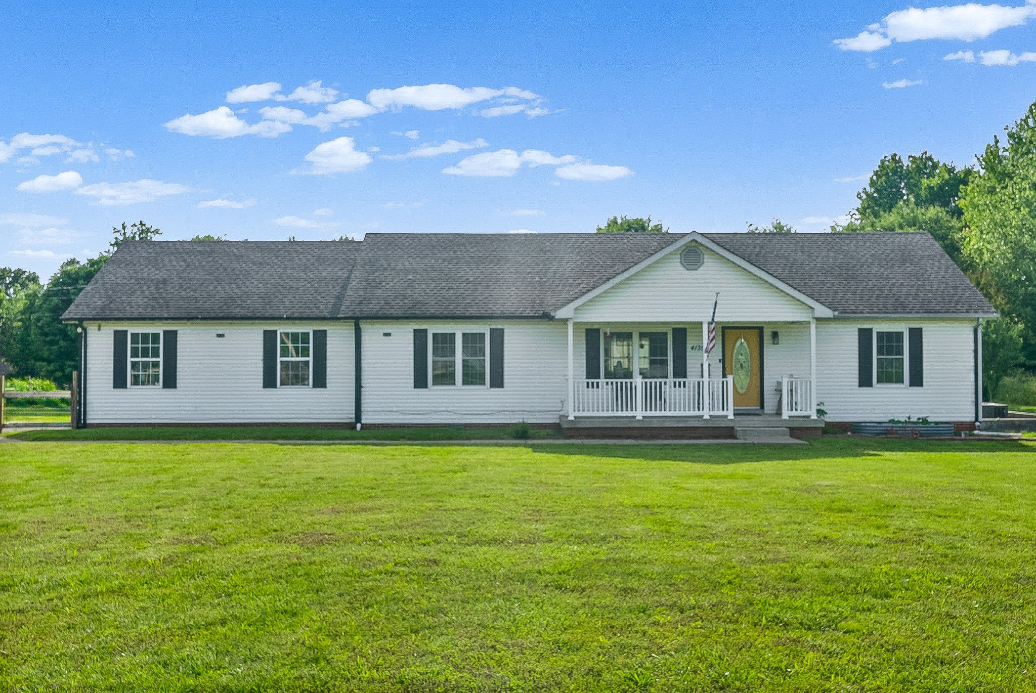 4135 Mount Zion Rd Property Photo 1