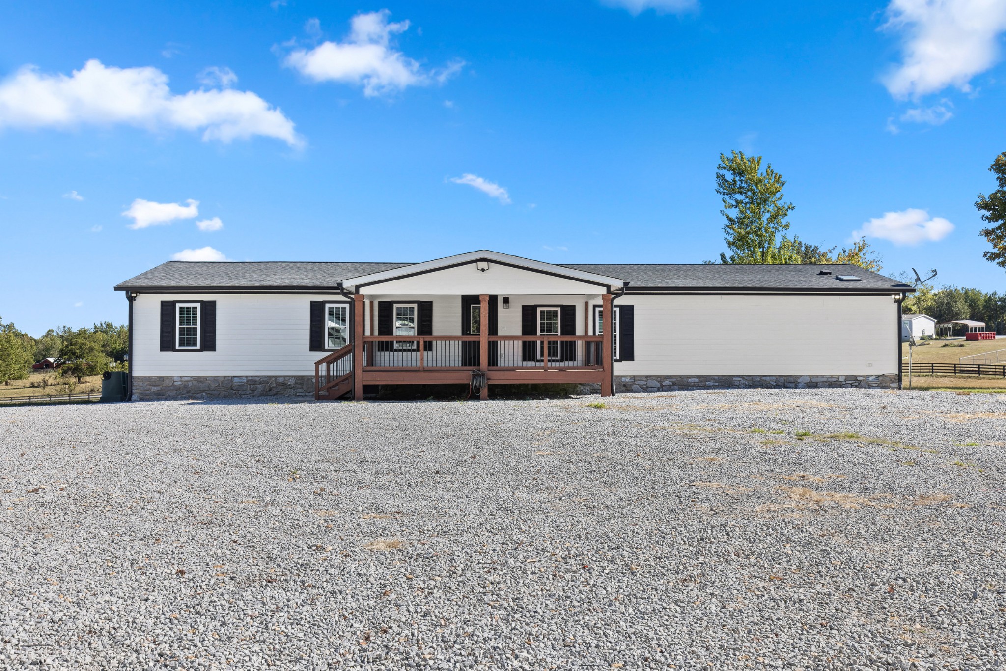 284 Paul Thompson Rd Property Photo 42