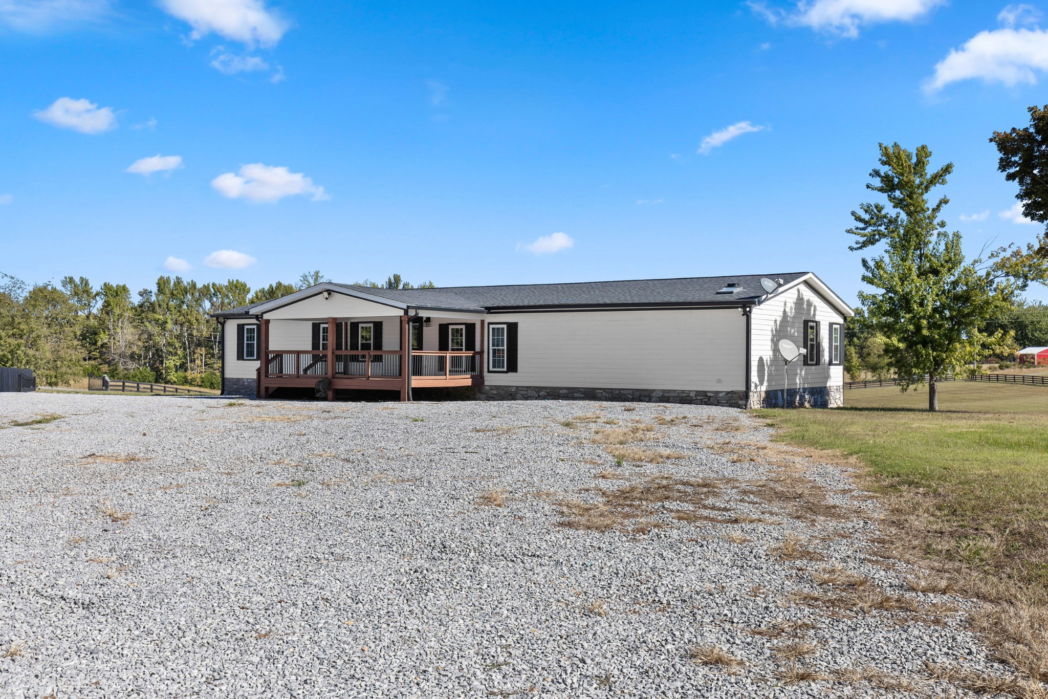 284 Paul Thompson Rd Property Photo 43