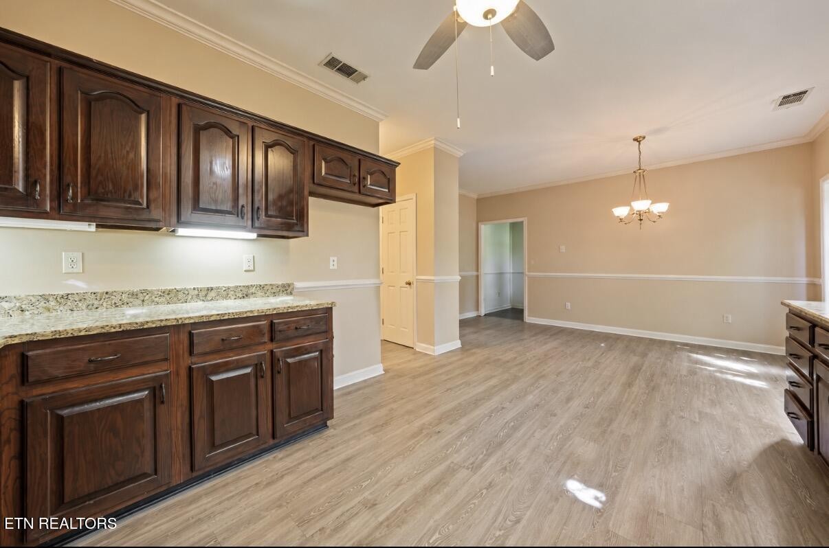 1210 Briar Lea Property Photo 12