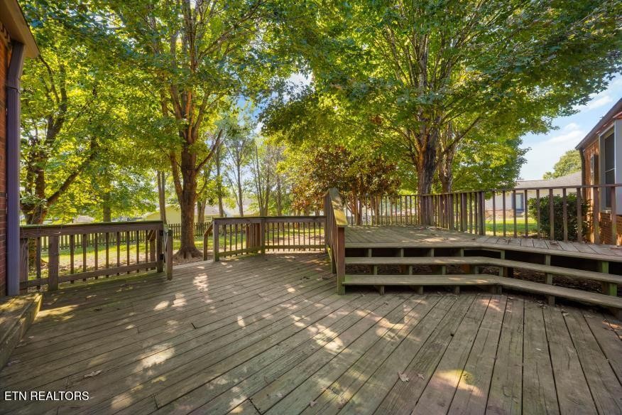 1210 Briar Lea Property Photo 34