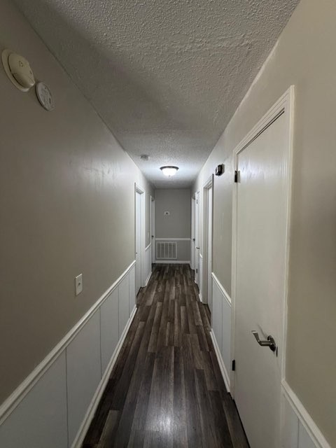 111 N Hampton Ct Property Photo 18