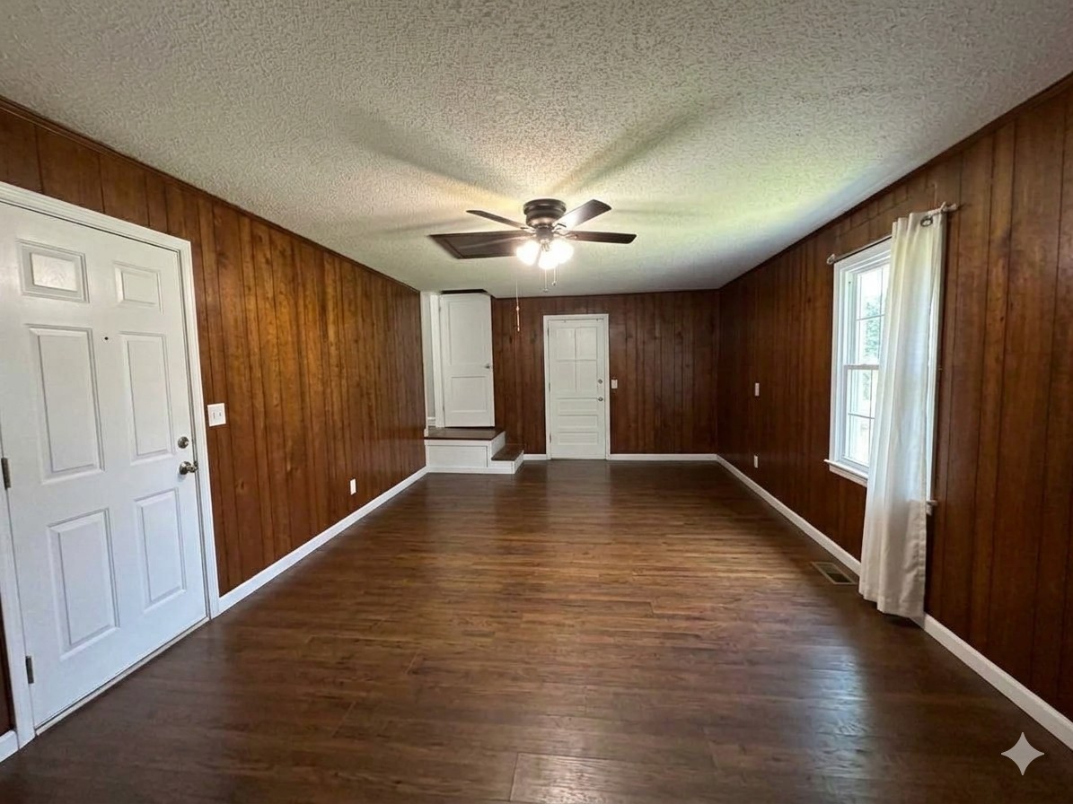 111 N Hampton Ct Property Photo 21