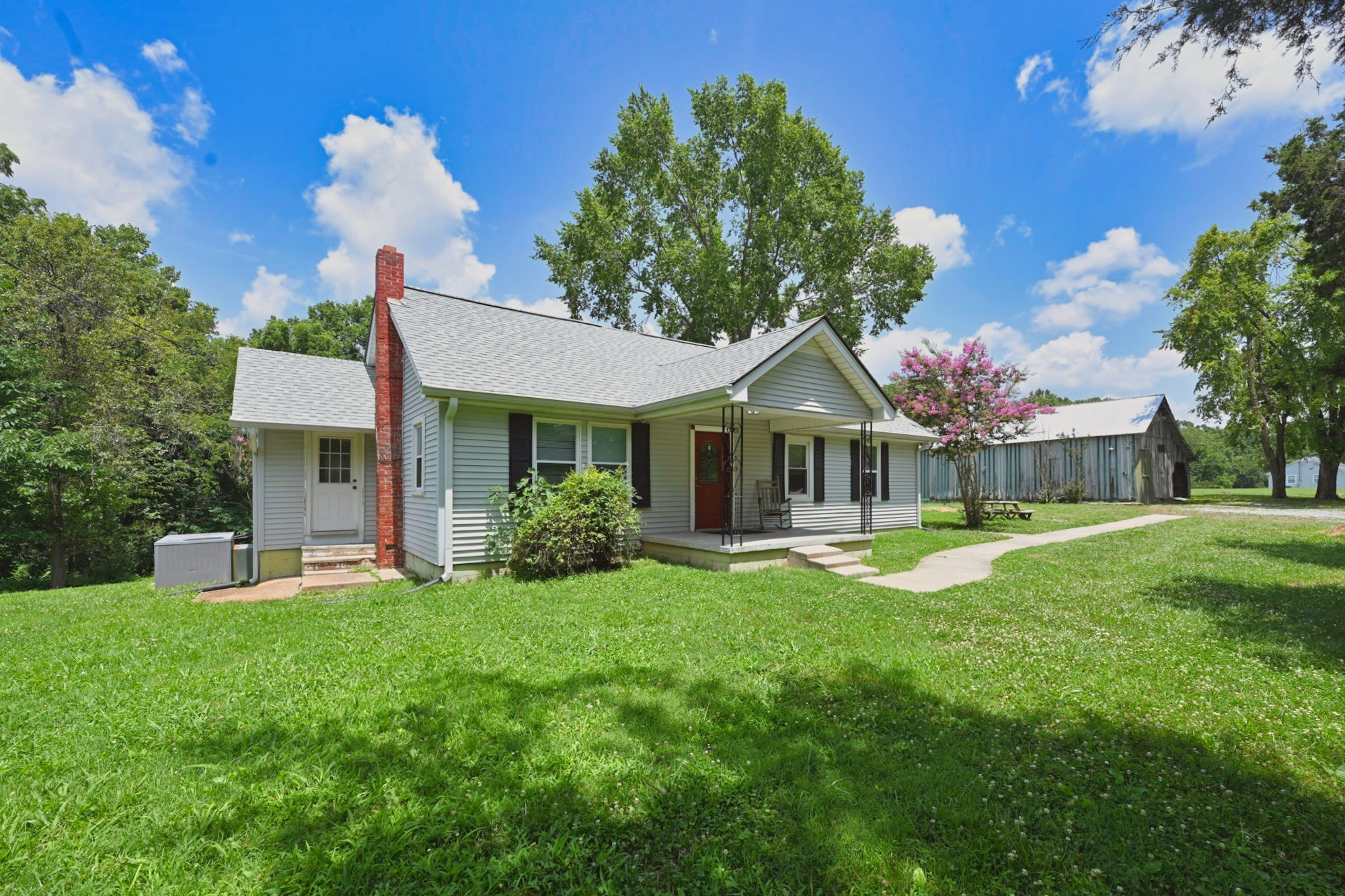 5658 Dividing Ridge Rd Property Photo 1