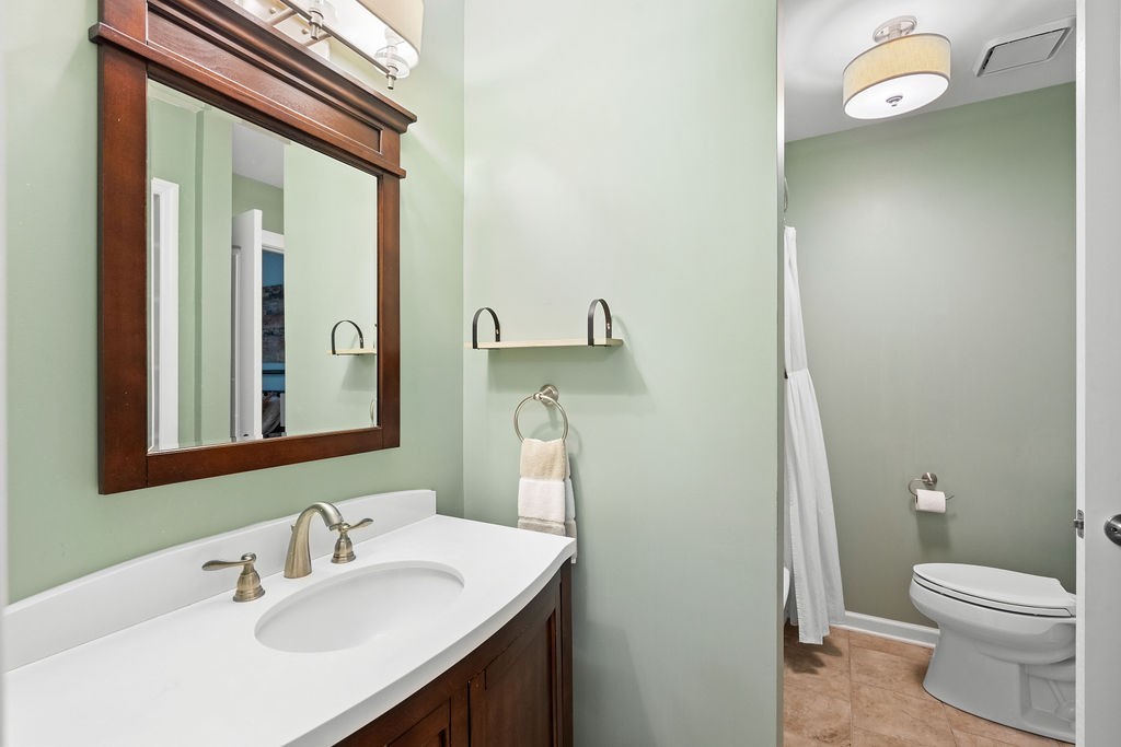 7774 Sawyer Brown Rd Property Photo 10