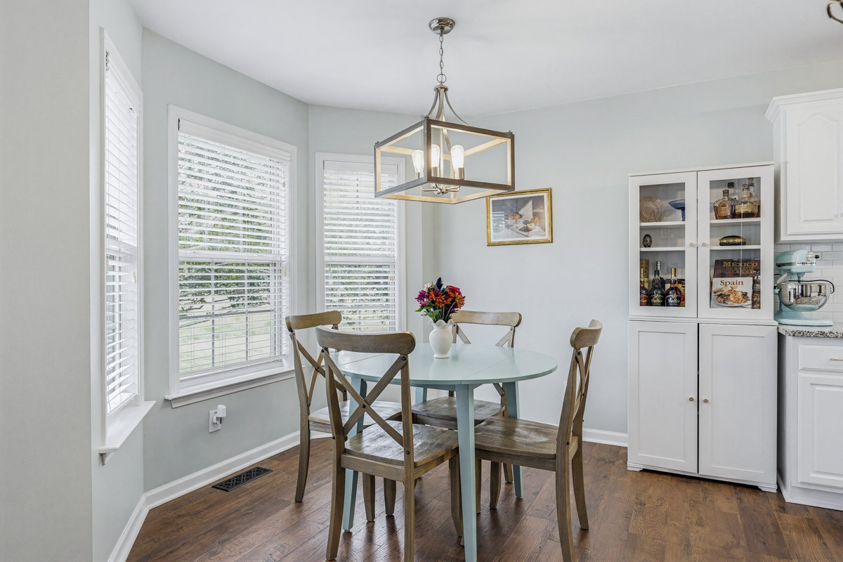 2623 Danbury Cir Property Photo 13