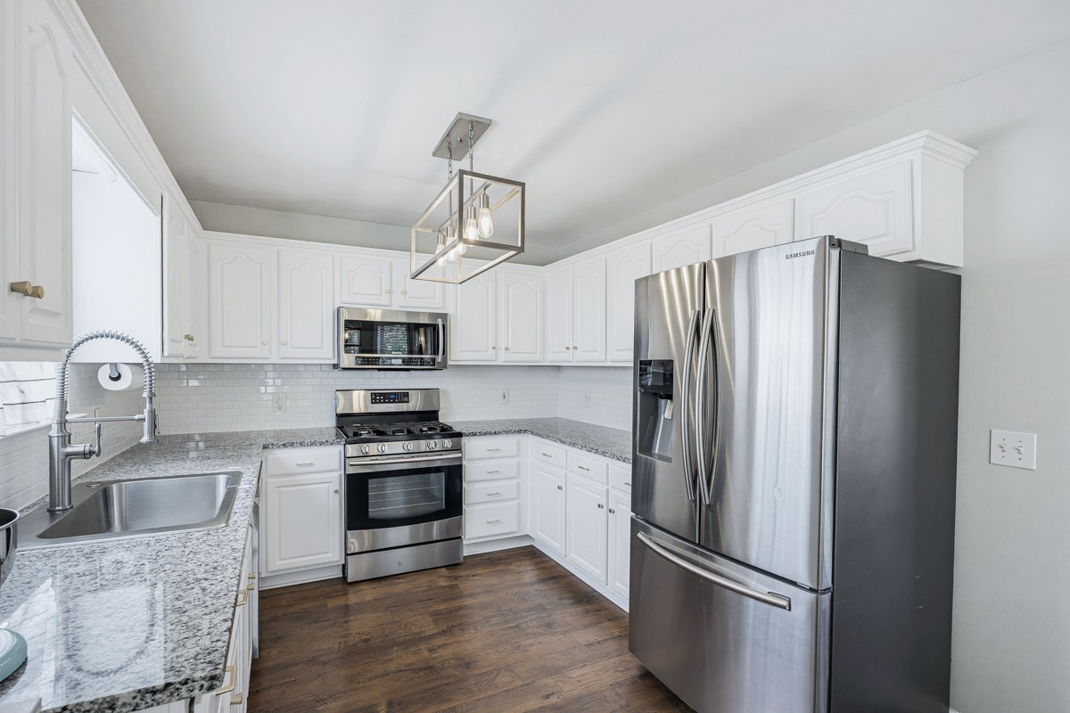 2623 Danbury Cir Property Photo 15