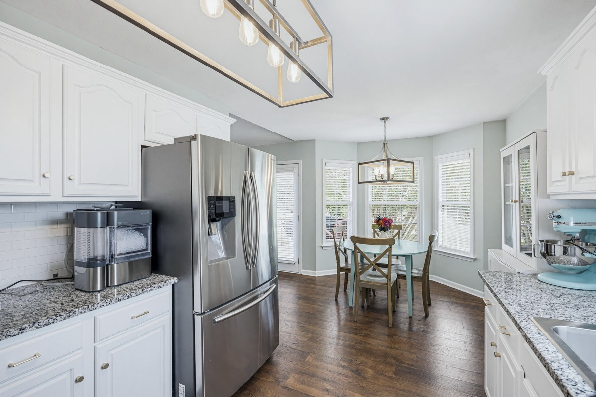2623 Danbury Cir Property Photo 17