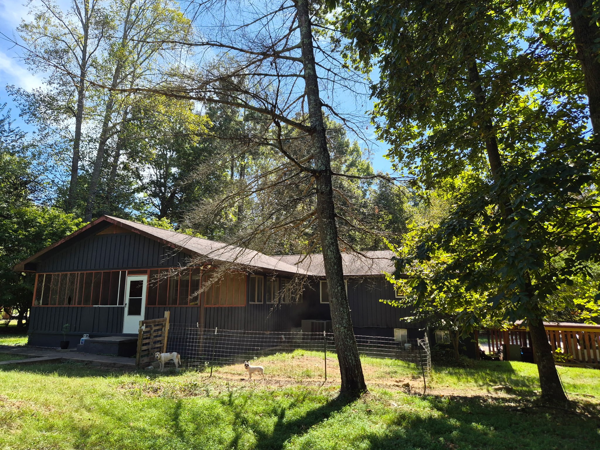 2470 Eastbrook Rd Property Photo 1