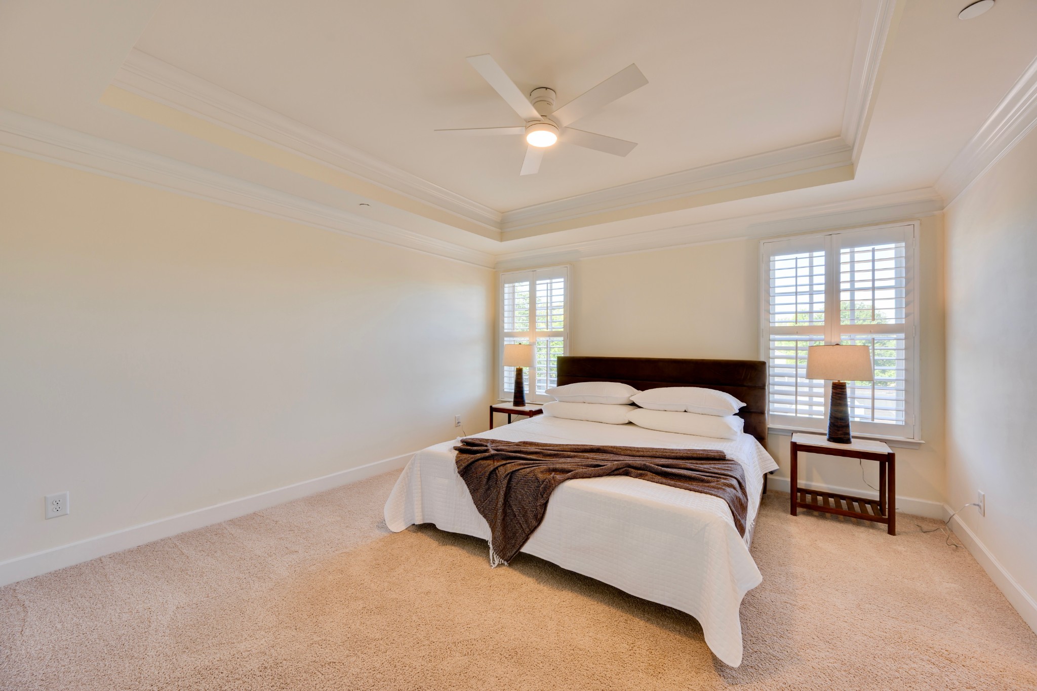 1035 Westhaven Blvd Property Photo 6