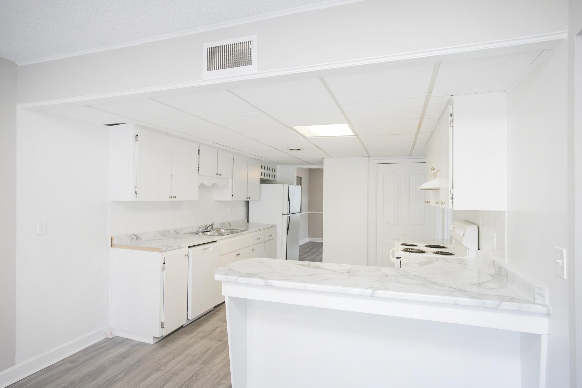 421 Raintree Pl Property Photo 11