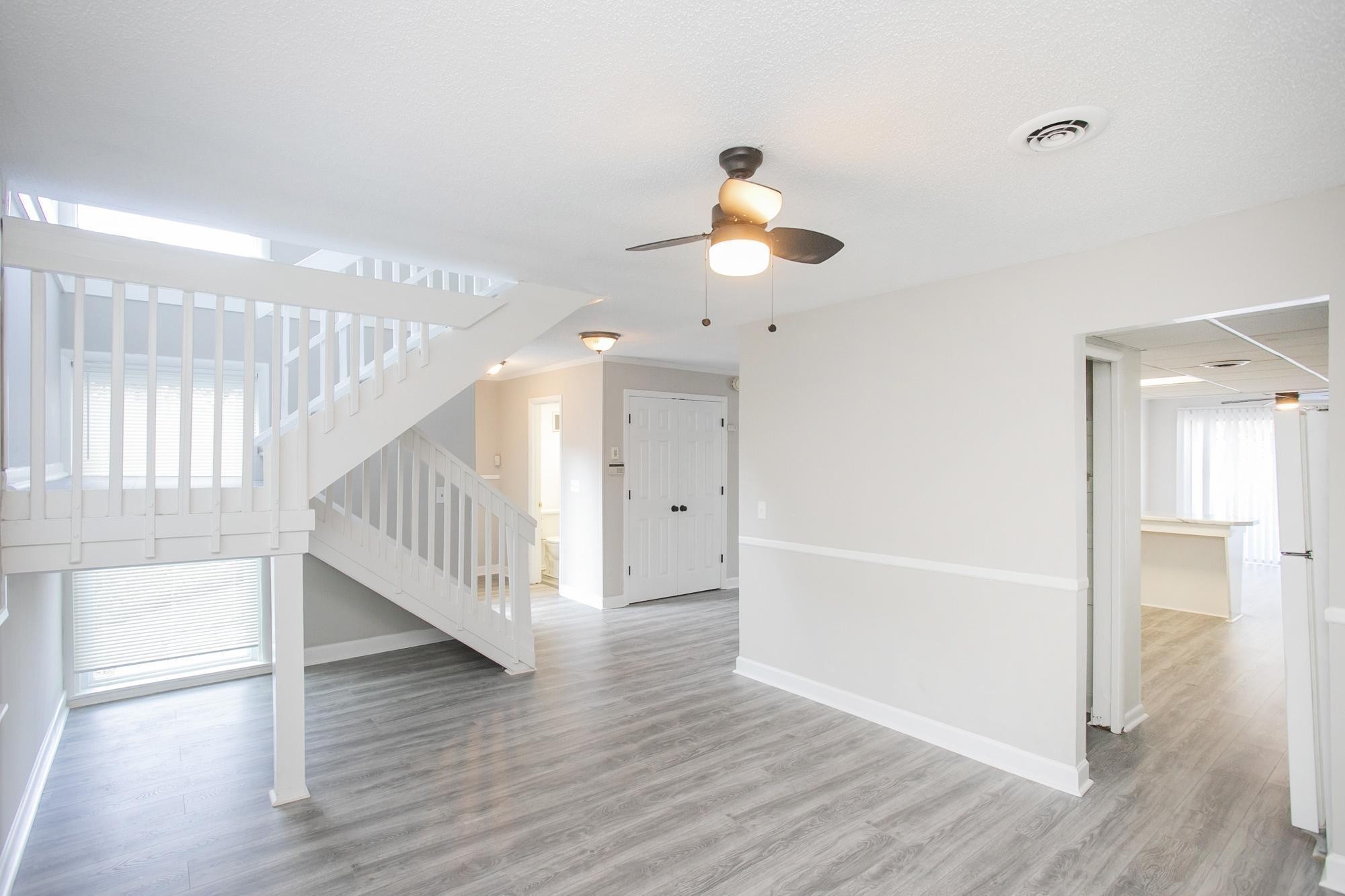 421 Raintree Pl Property Photo 20
