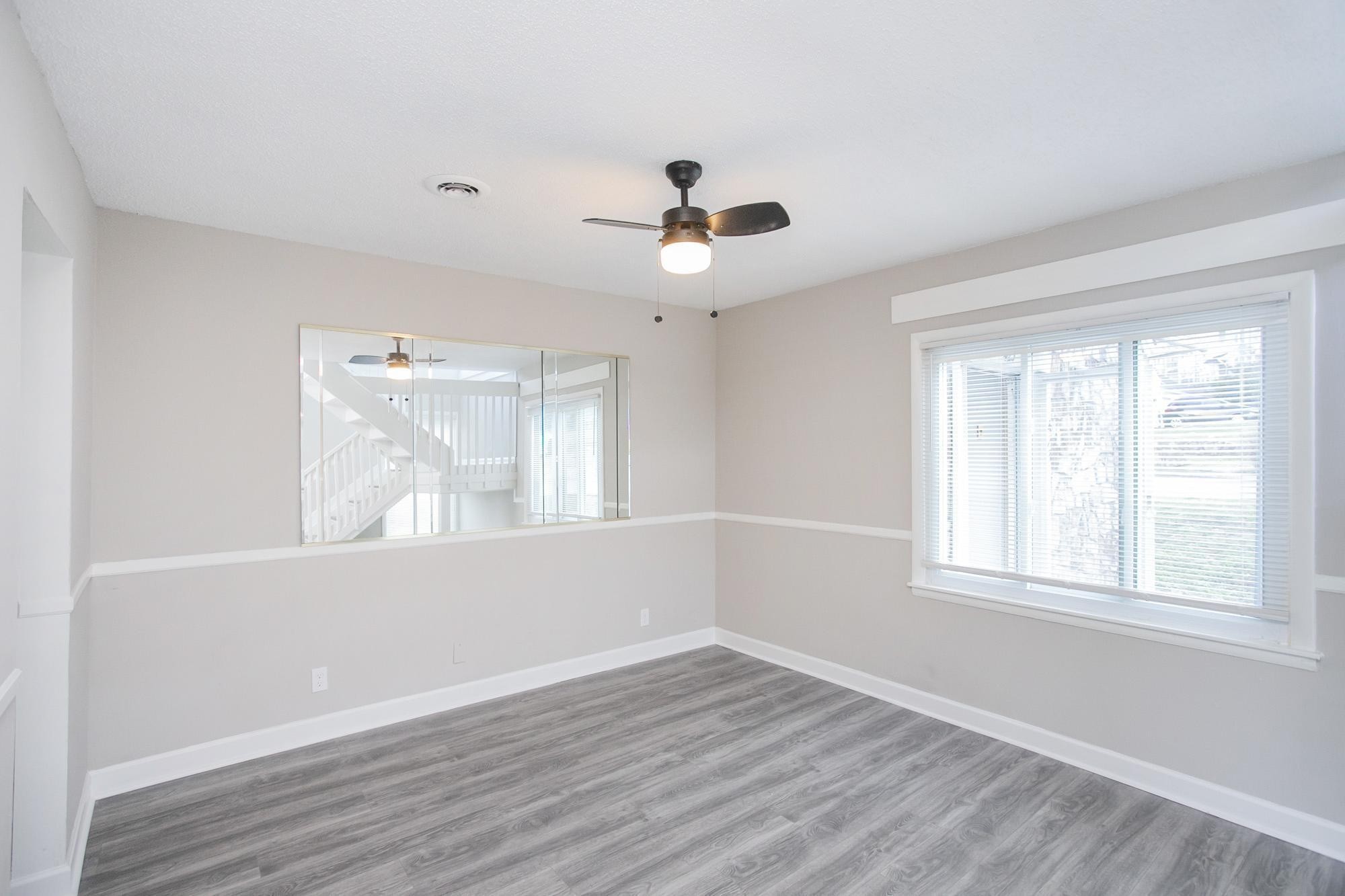 421 Raintree Pl Property Photo 21