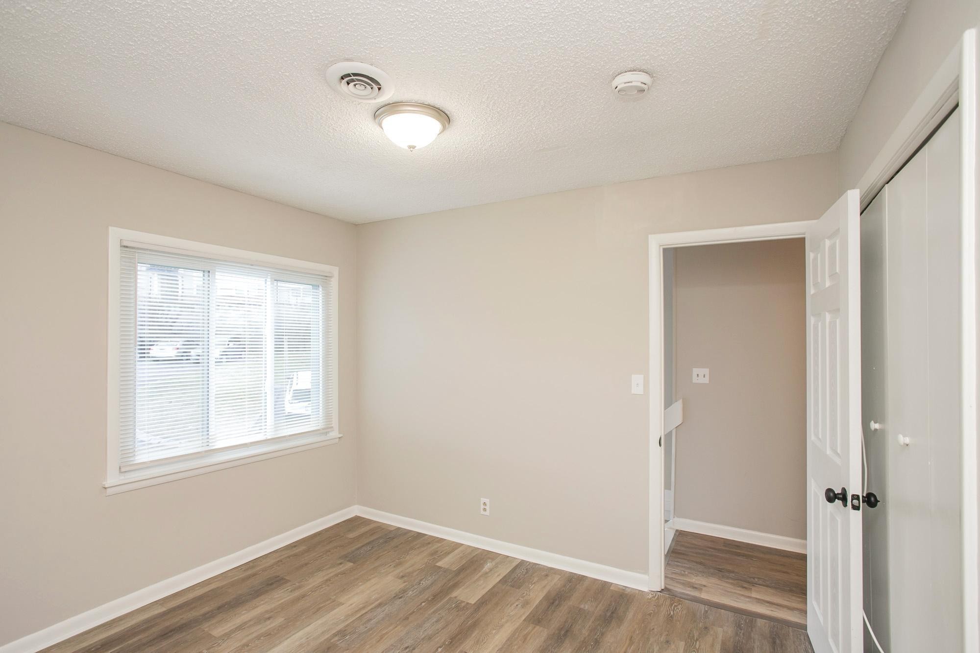 421 Raintree Pl Property Photo 25