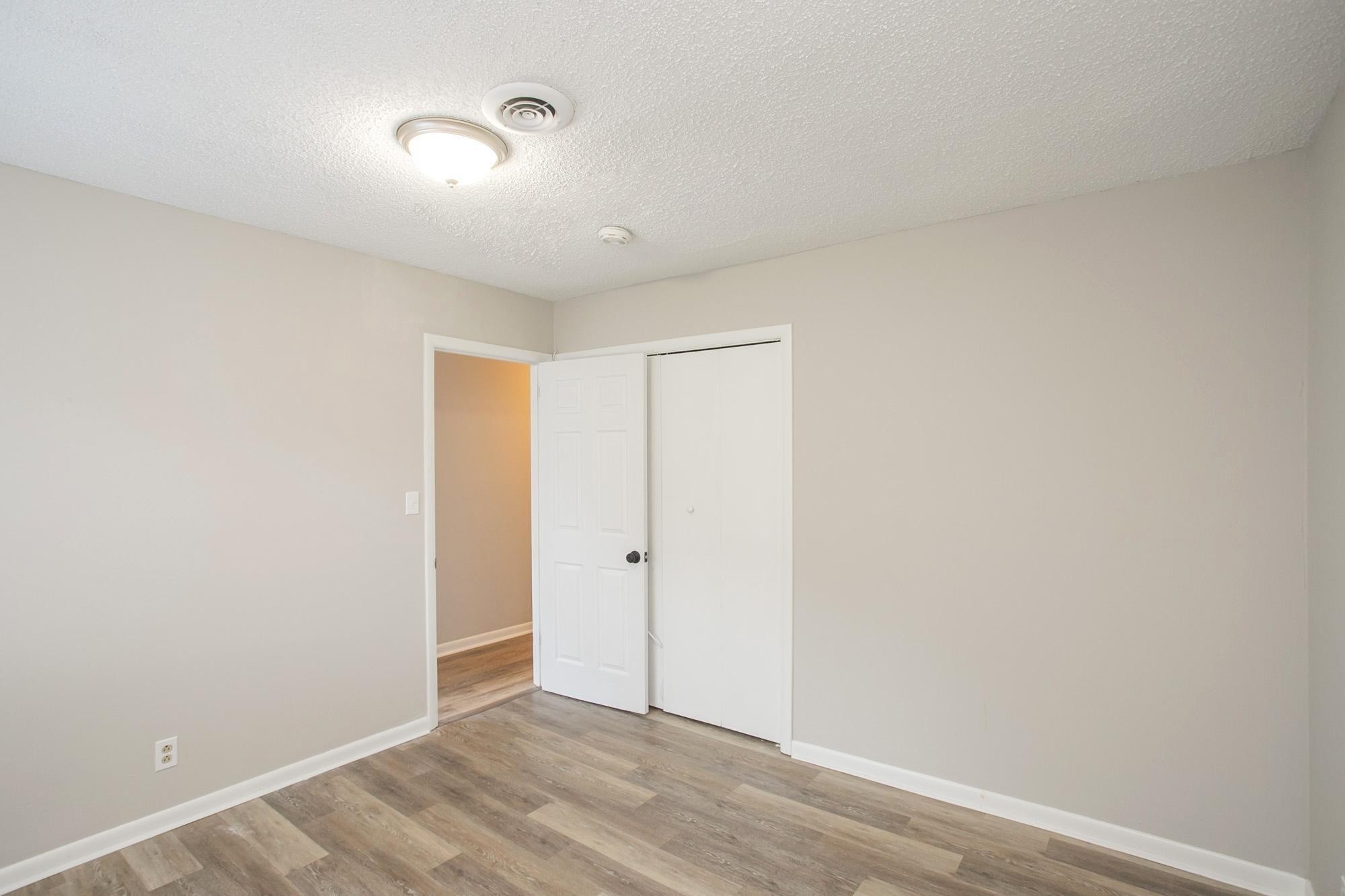 421 Raintree Pl Property Photo 26