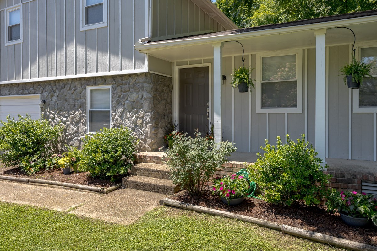 312 Ocala Cir Property Photo 44