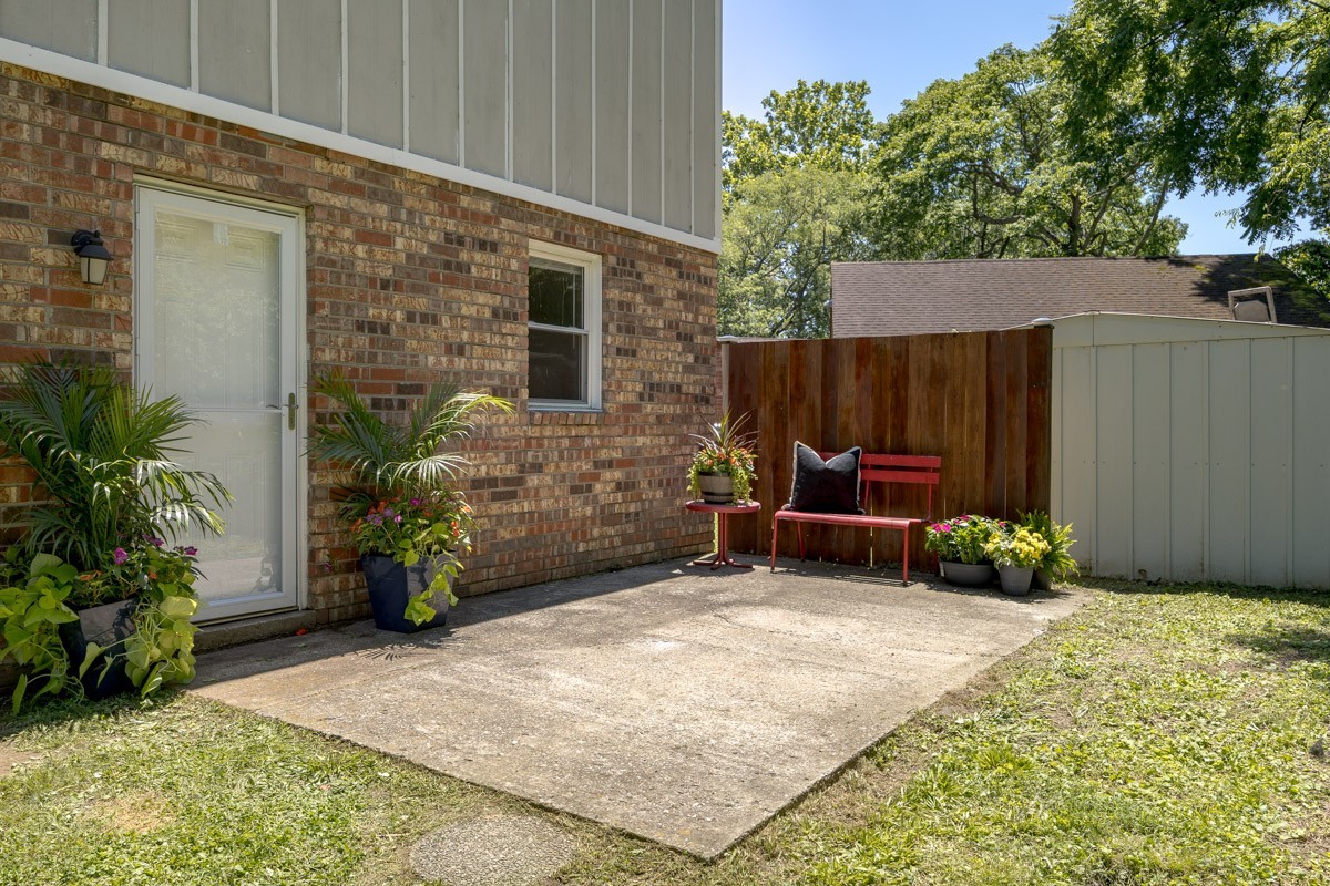 312 Ocala Cir Property Photo 47