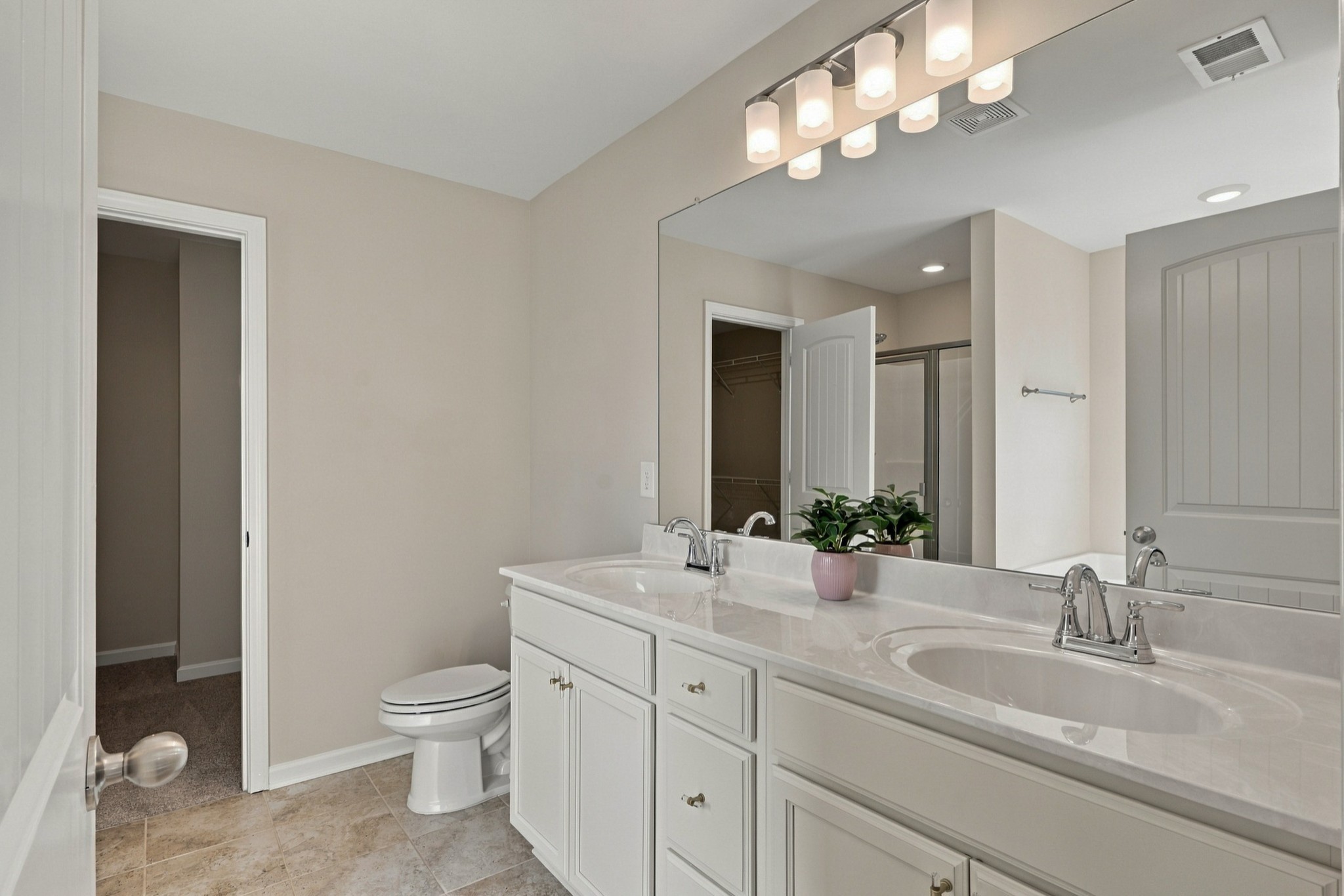 6010 Venable Ct Property Photo 25