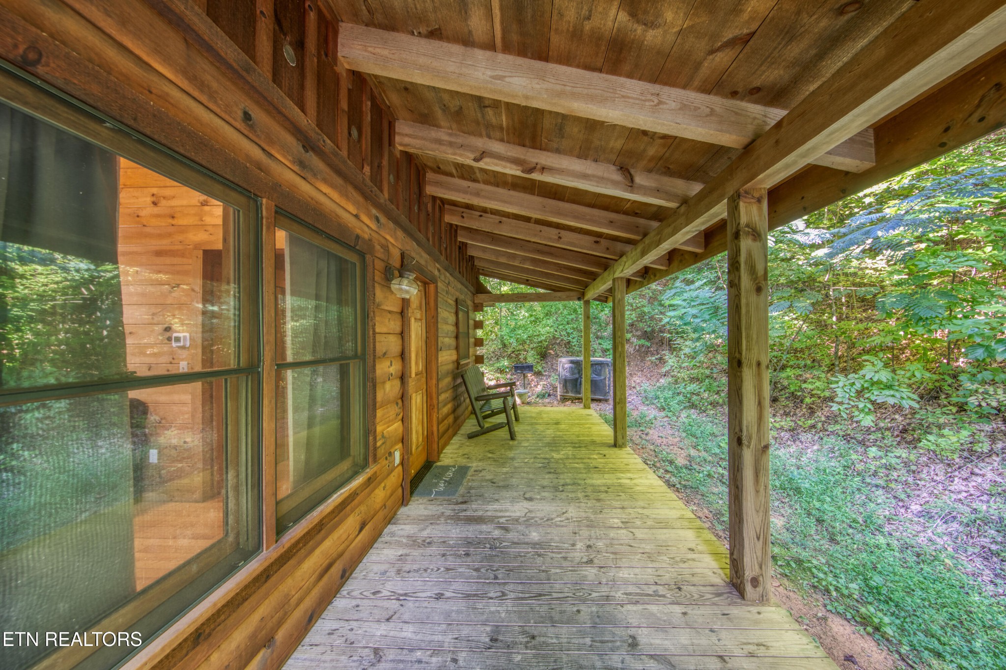 520 Ogle Drive Property Photo 4