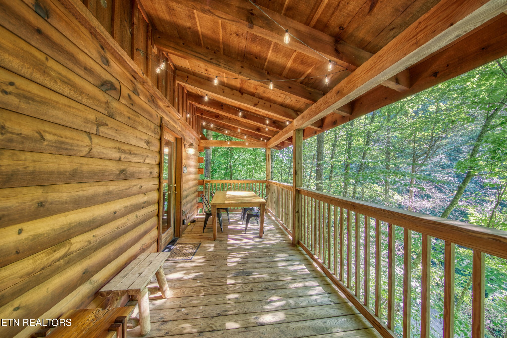520 Ogle Drive Property Photo 12