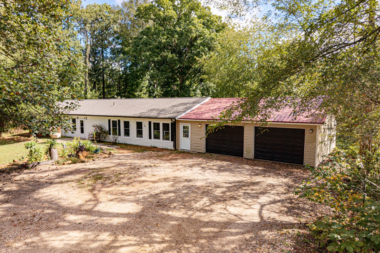 629 Brasfield Rd Property Photo 1