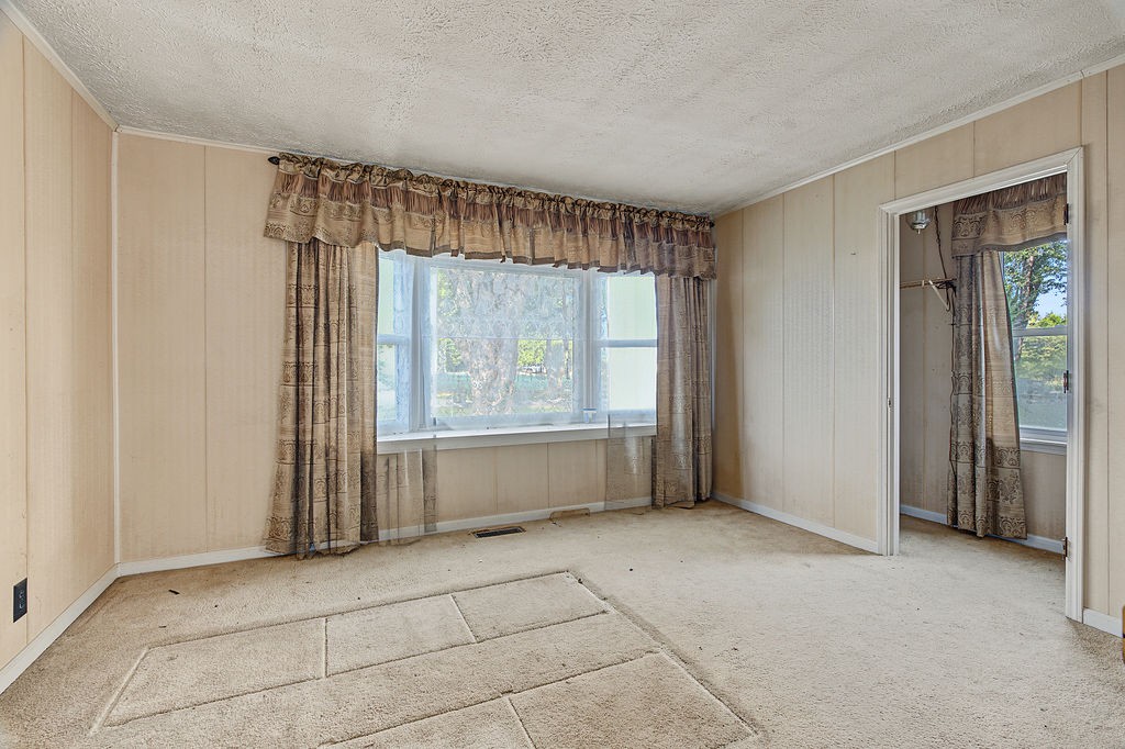 128 School House Rd Property Photo 15