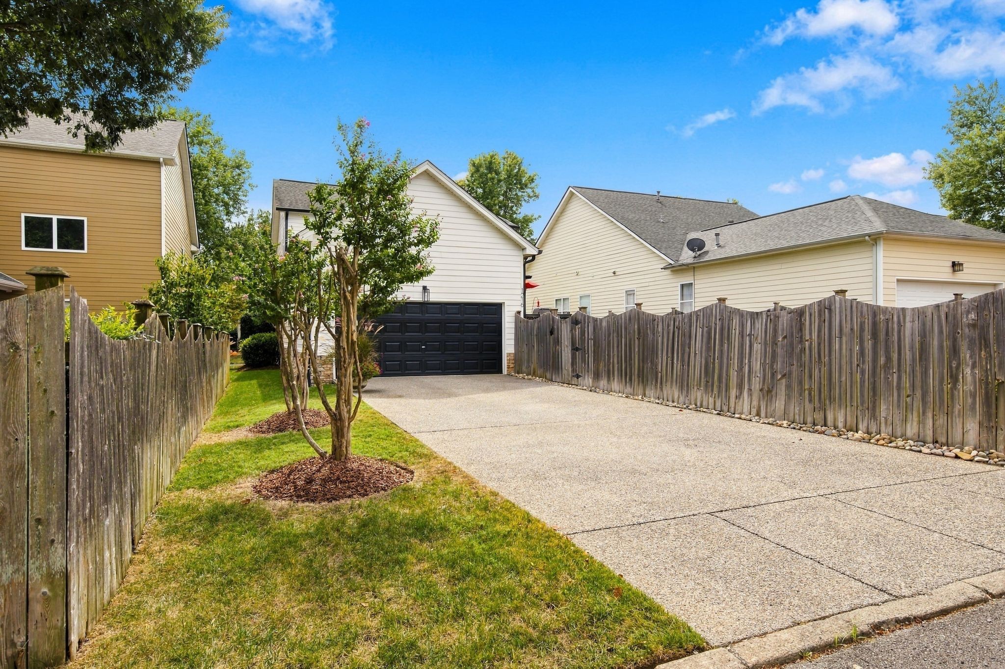 1216 Olympia Pl Property Photo 46
