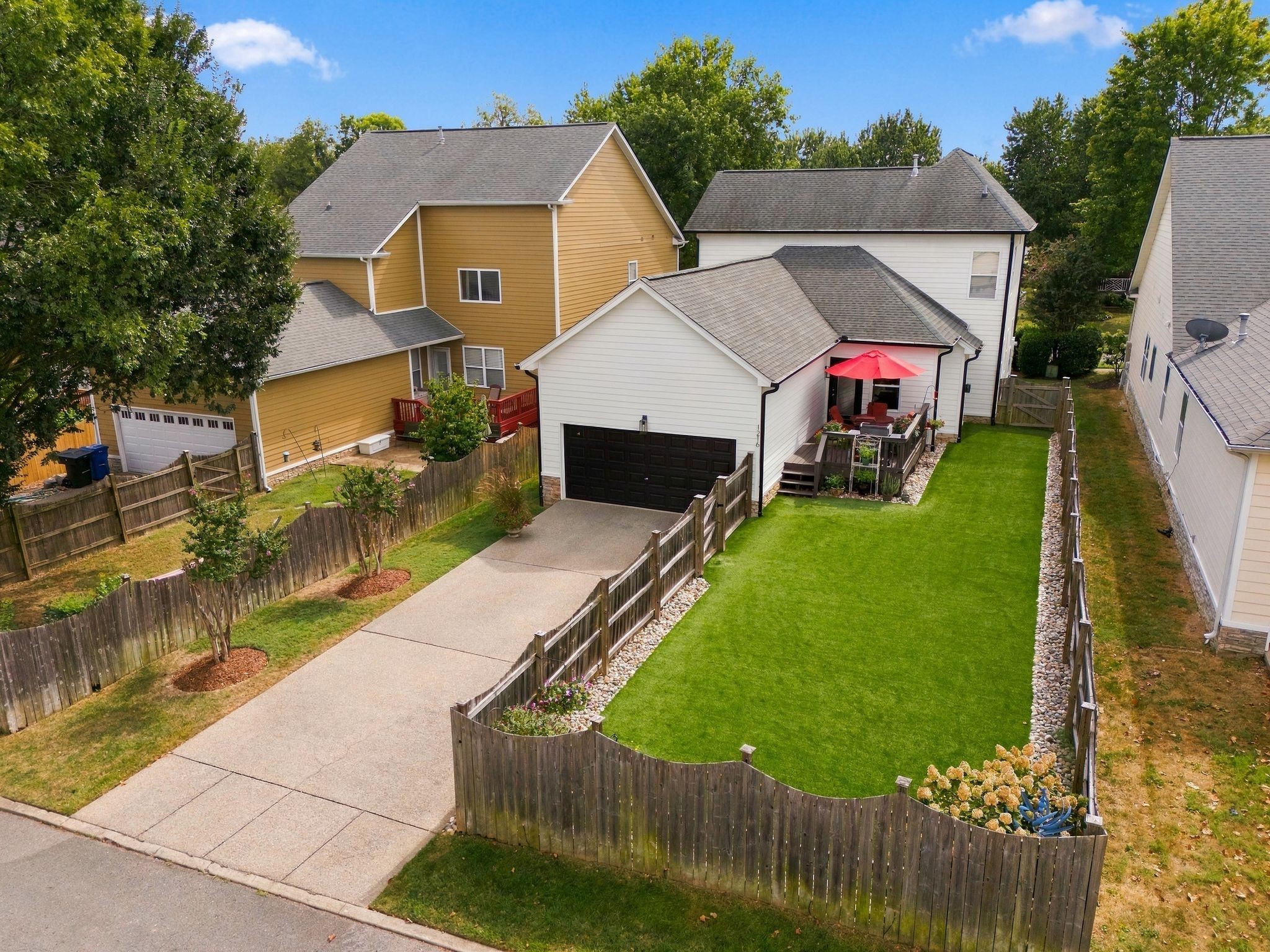 1216 Olympia Pl Property Photo 48