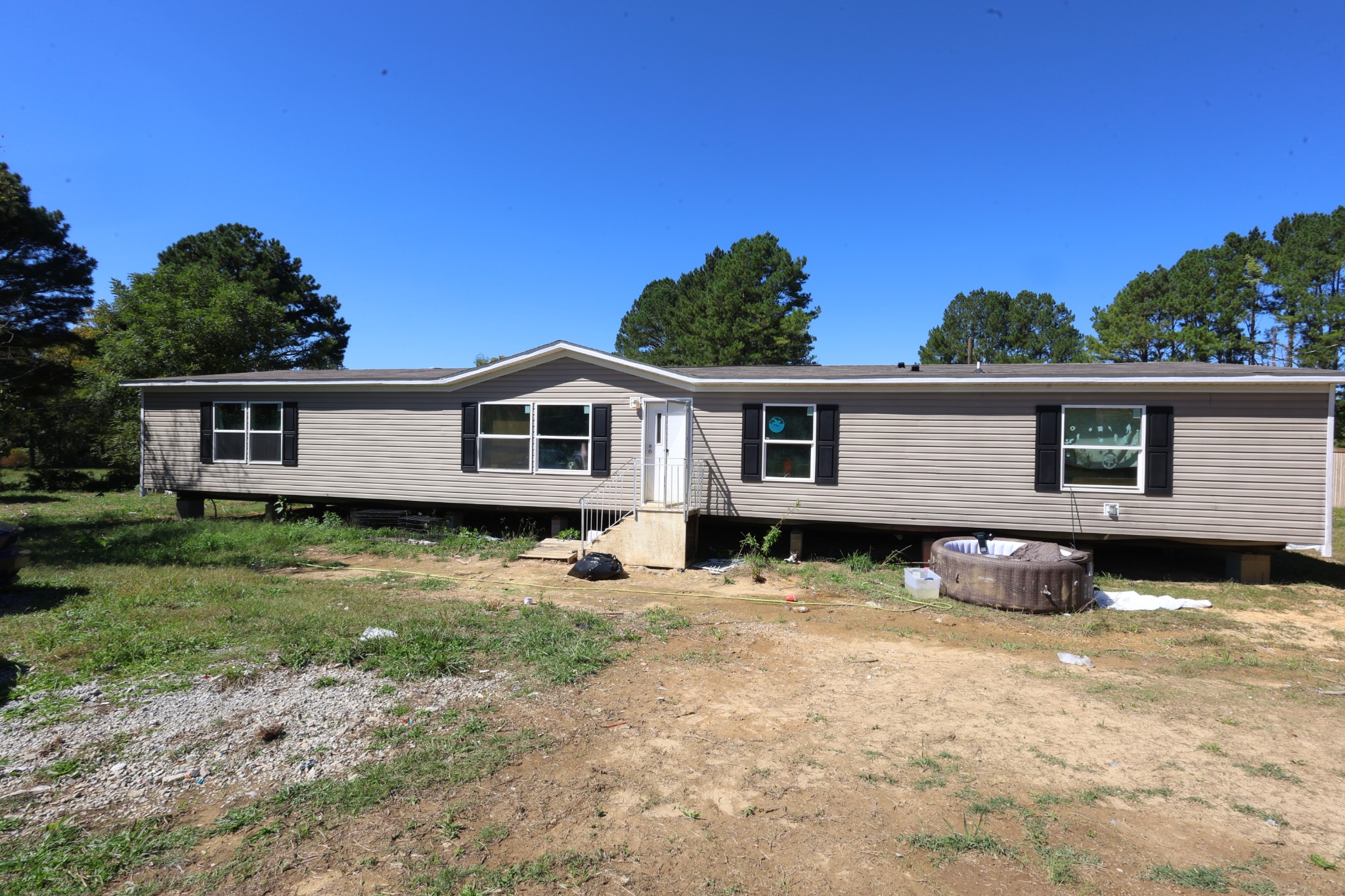 411 Andrew Johnson Hwy Property Photo 1