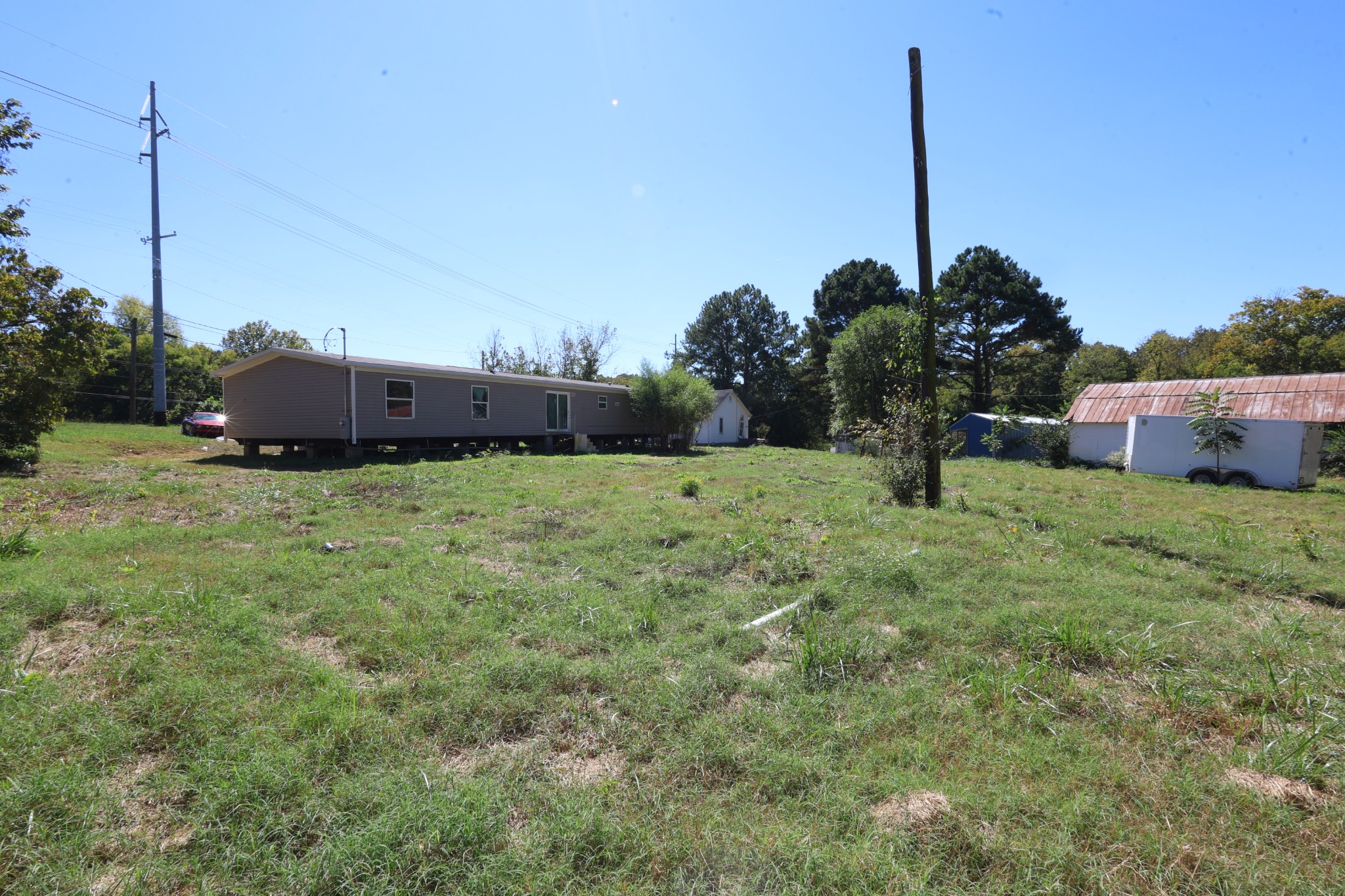 411 Andrew Johnson Hwy Property Photo 4