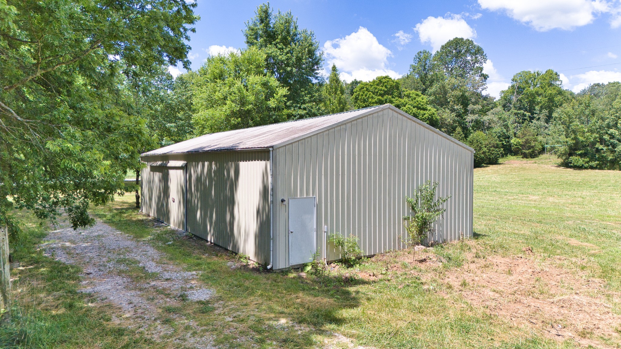 820 Edwards Rd Property Photo 15