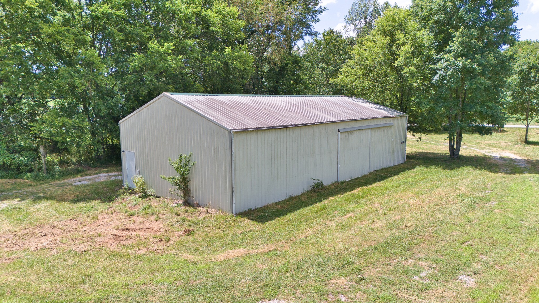 820 Edwards Rd Property Photo 16
