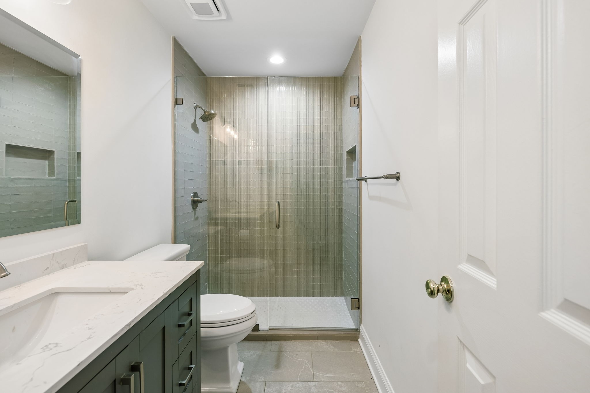 243 Boxmere Pl Property Photo 14