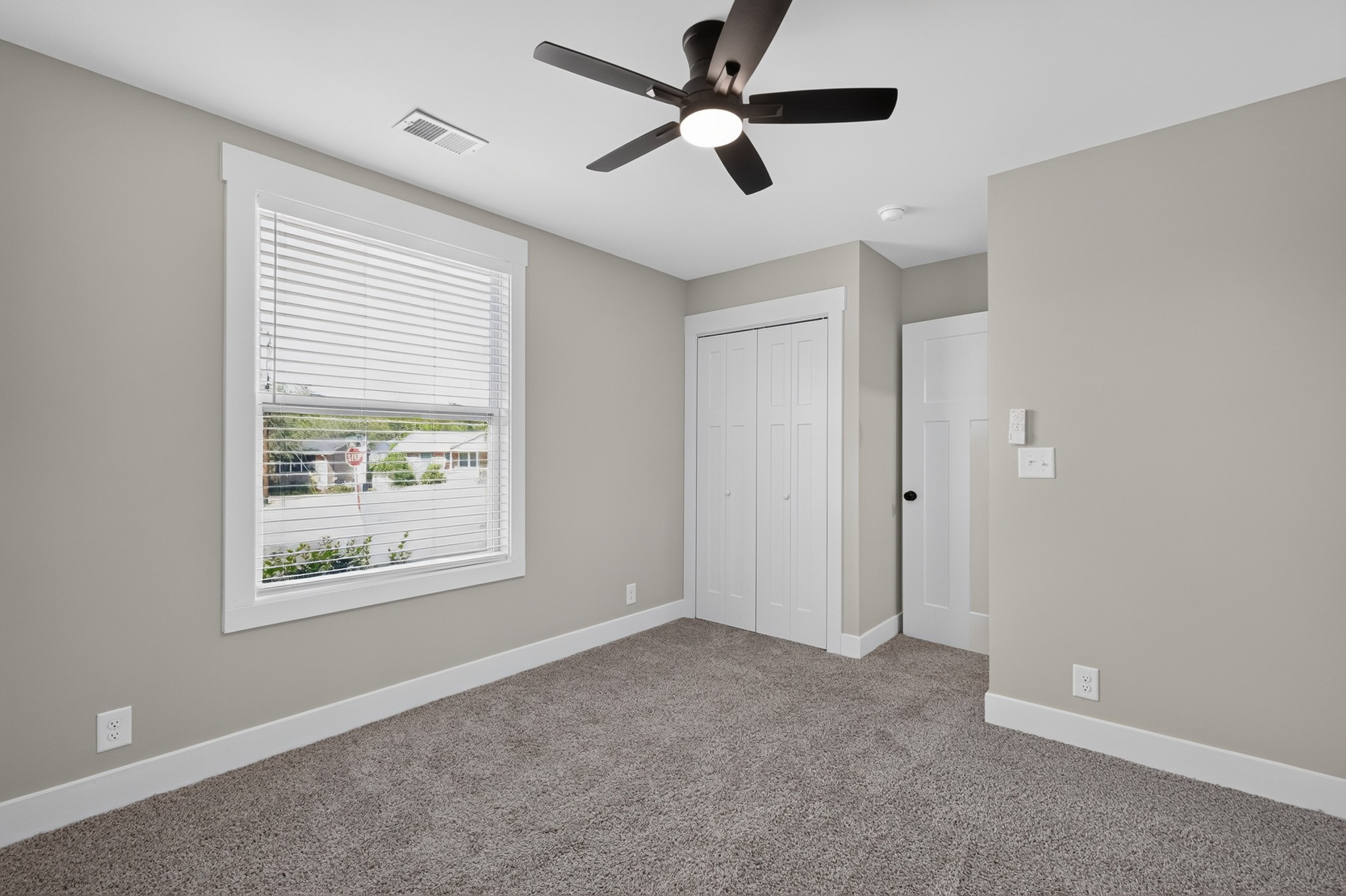 4893 Rainer Dr Property Photo 33