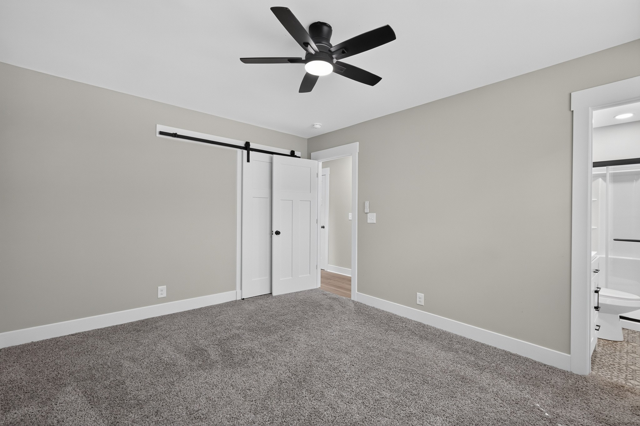 4893 Rainer Dr Property Photo 36