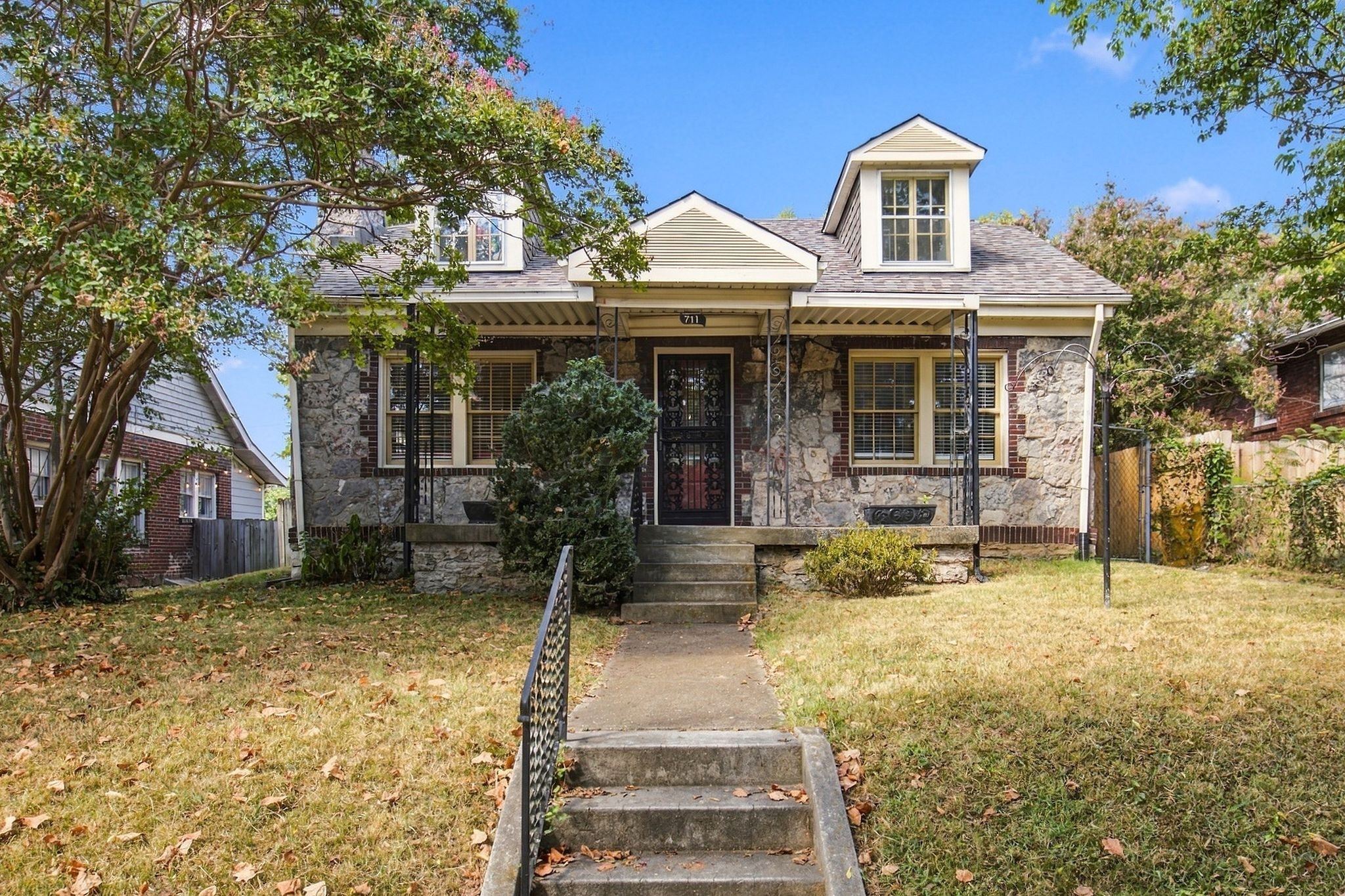 711 Shelby Ave